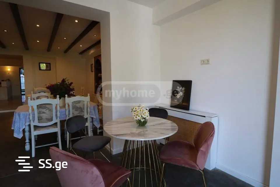 15 Room Hotel For Rent. Vera, 11 of 12