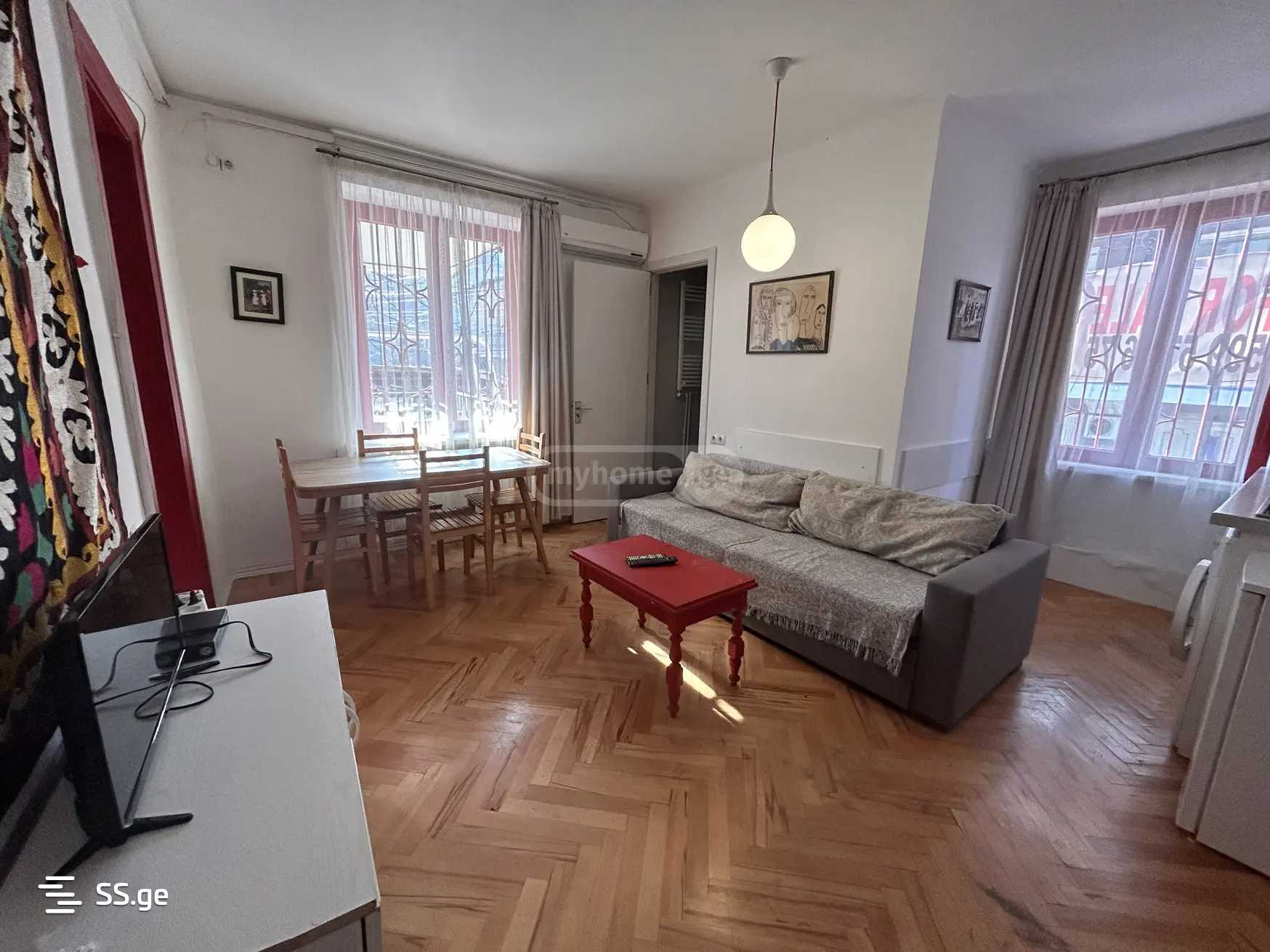 5 Room Hotel For Rent. Vera view 6