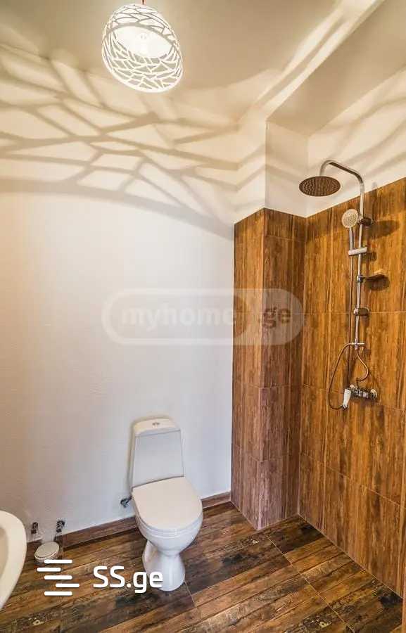 5 Room Hotel For Sale view 9