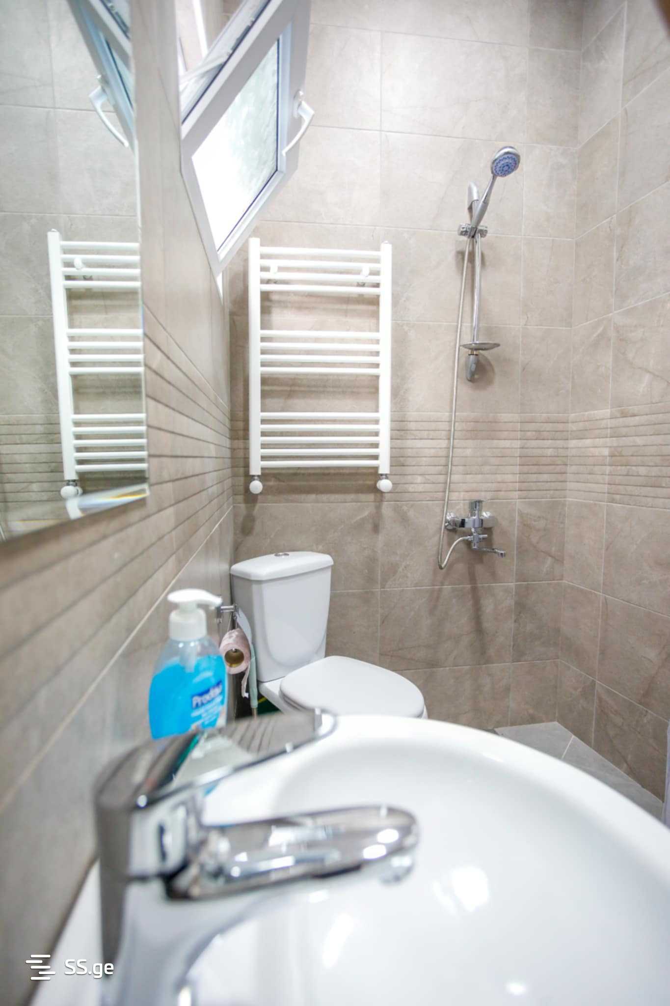1 Room Private House Daily Rent. Kutaisi, 4 of 4