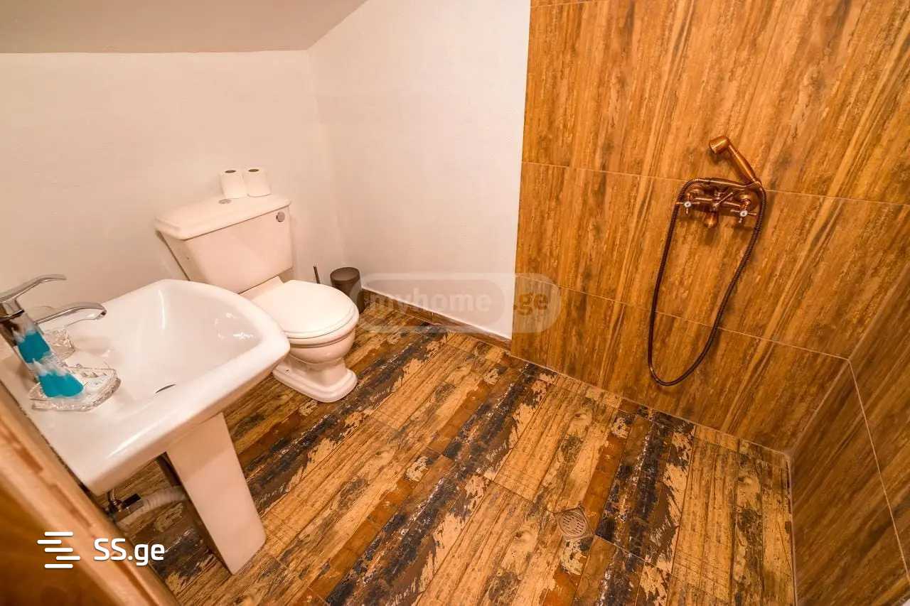 5 Room Hotel For Sale view 11