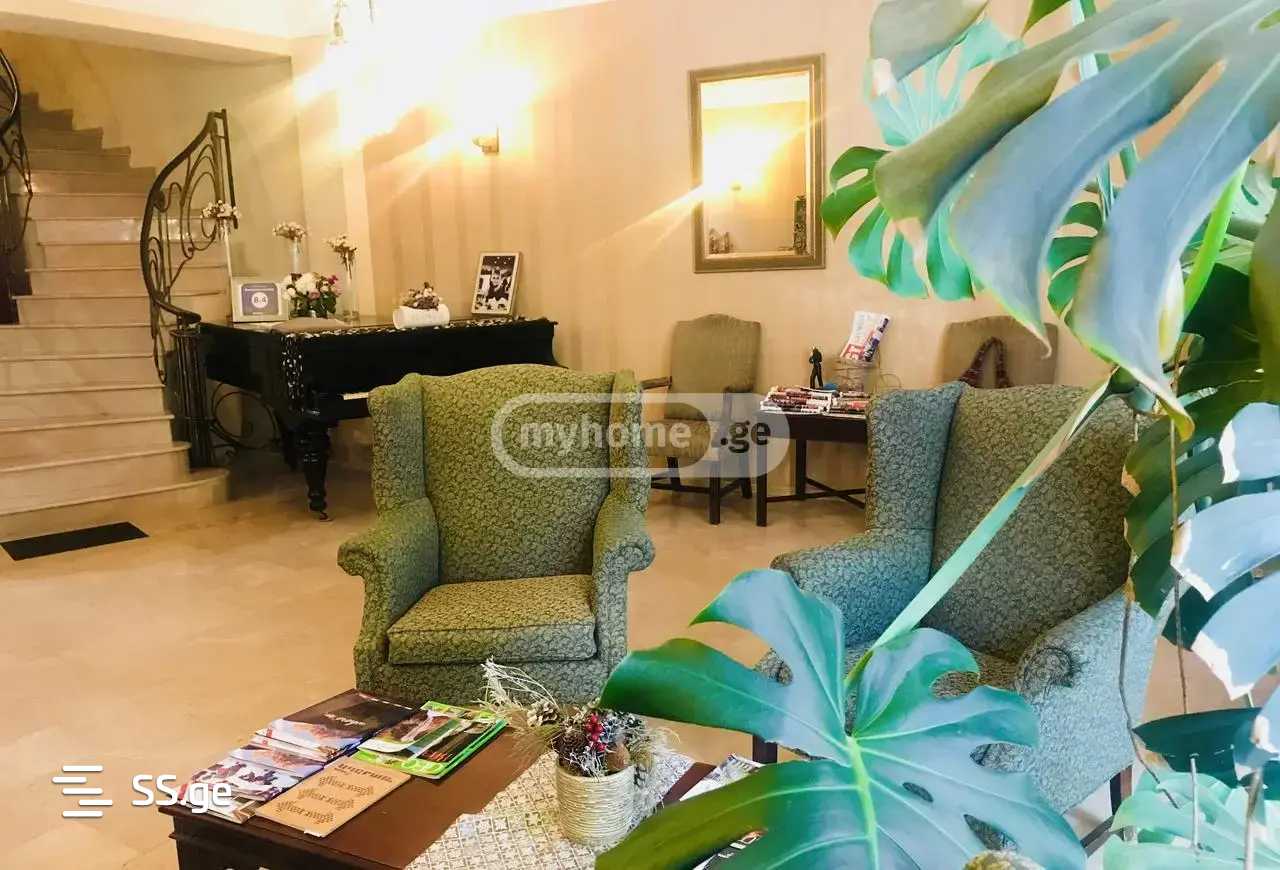 8 Room Hotel For Rent. Vake view 1