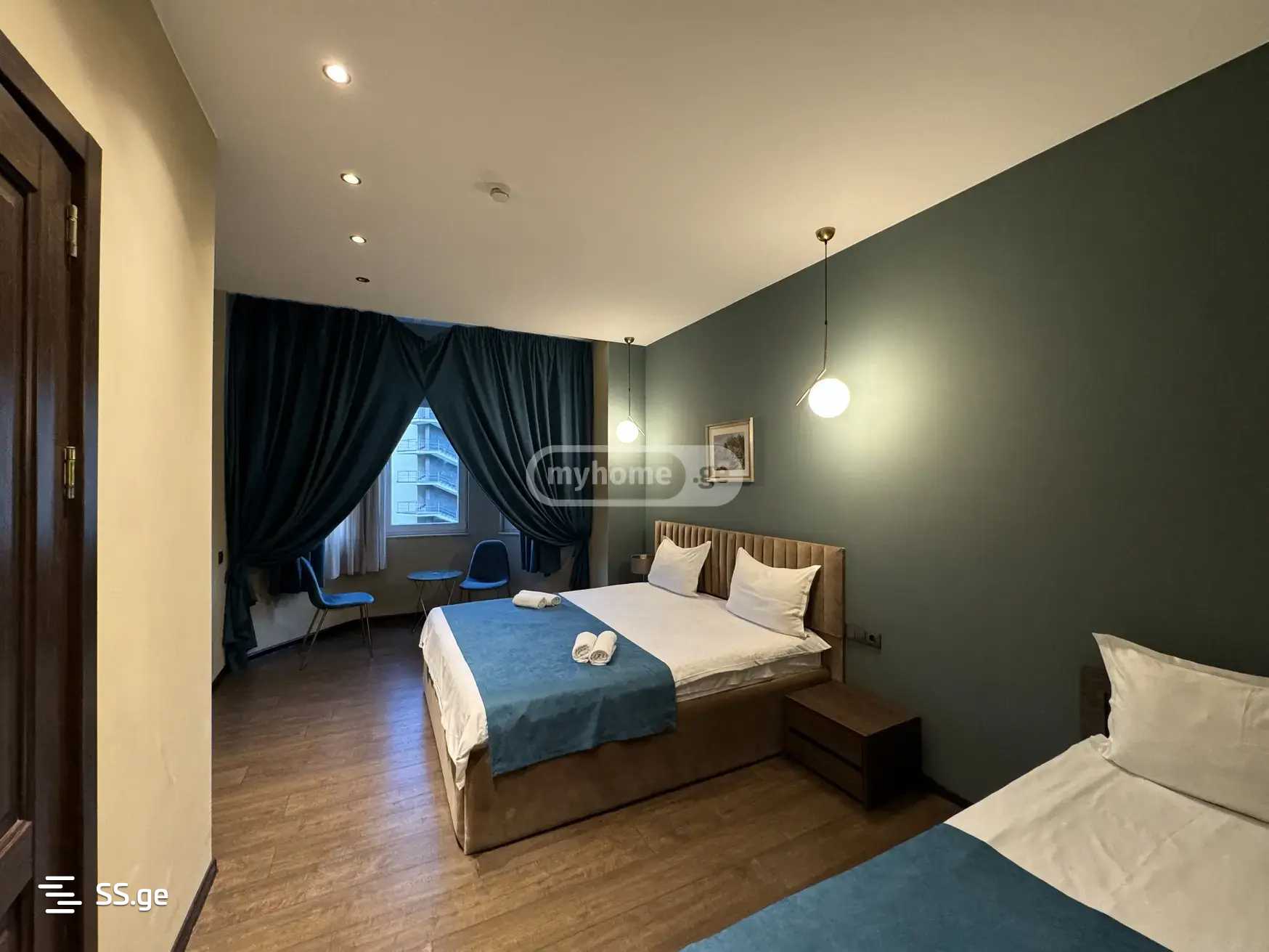 15 Room Hotel For Rent. Vera view 9