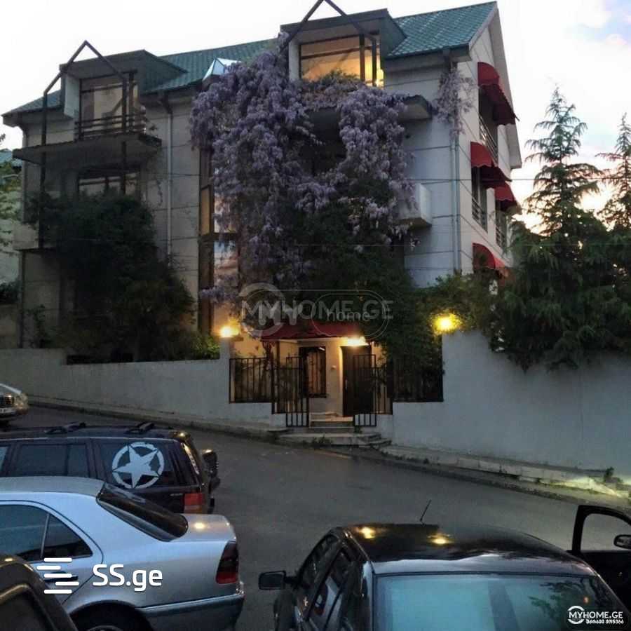12 Room Hotel For Rent. Vera view 5