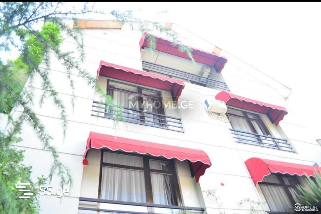 12 Room Hotel For Rent. Vera view 1