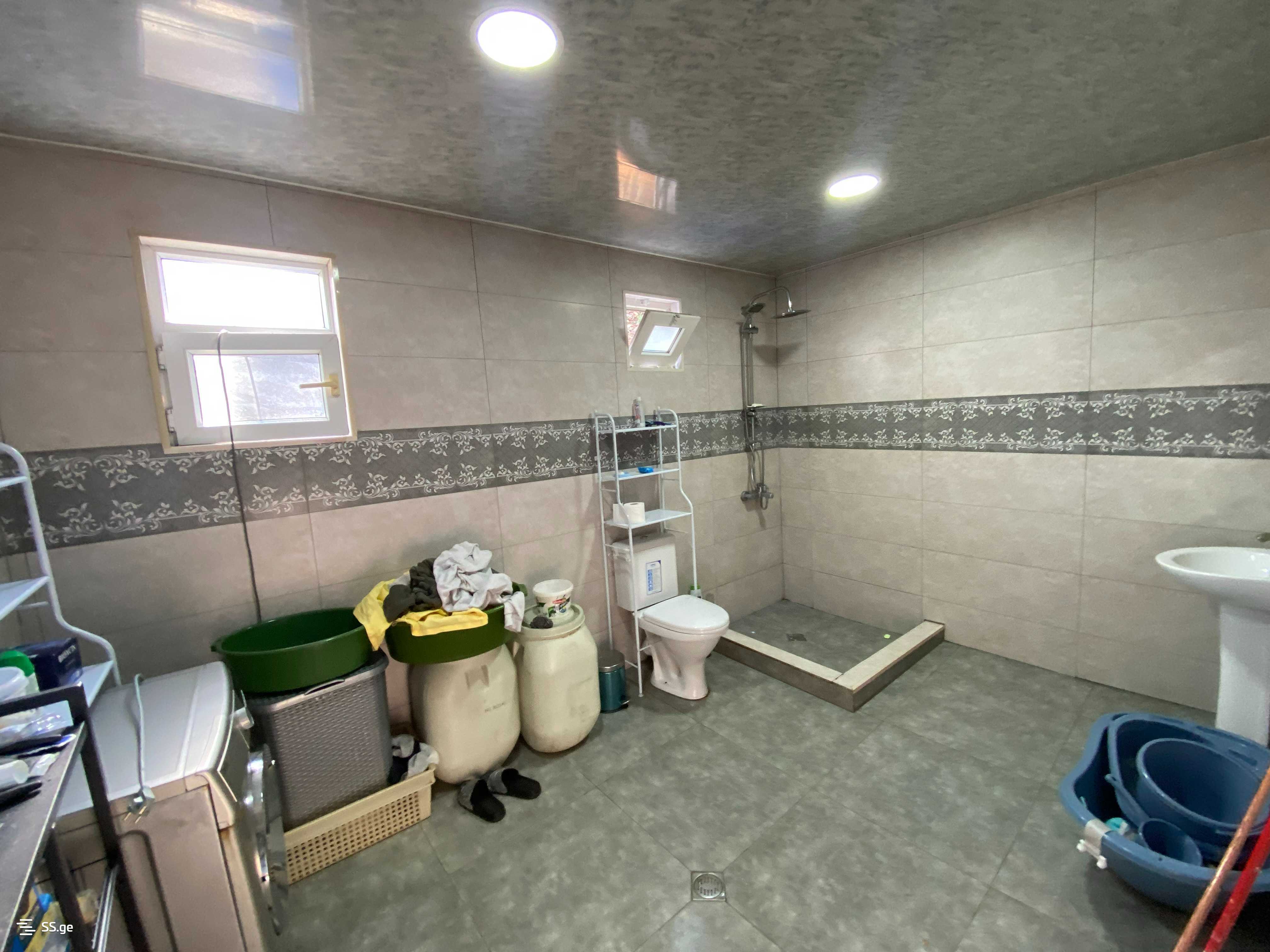 5 Room Private House For Sale view 8