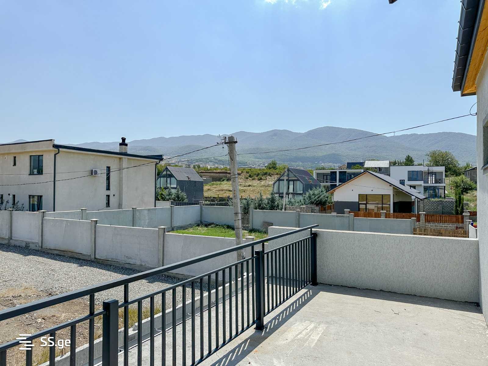 6 Room Private House For Sale view 7