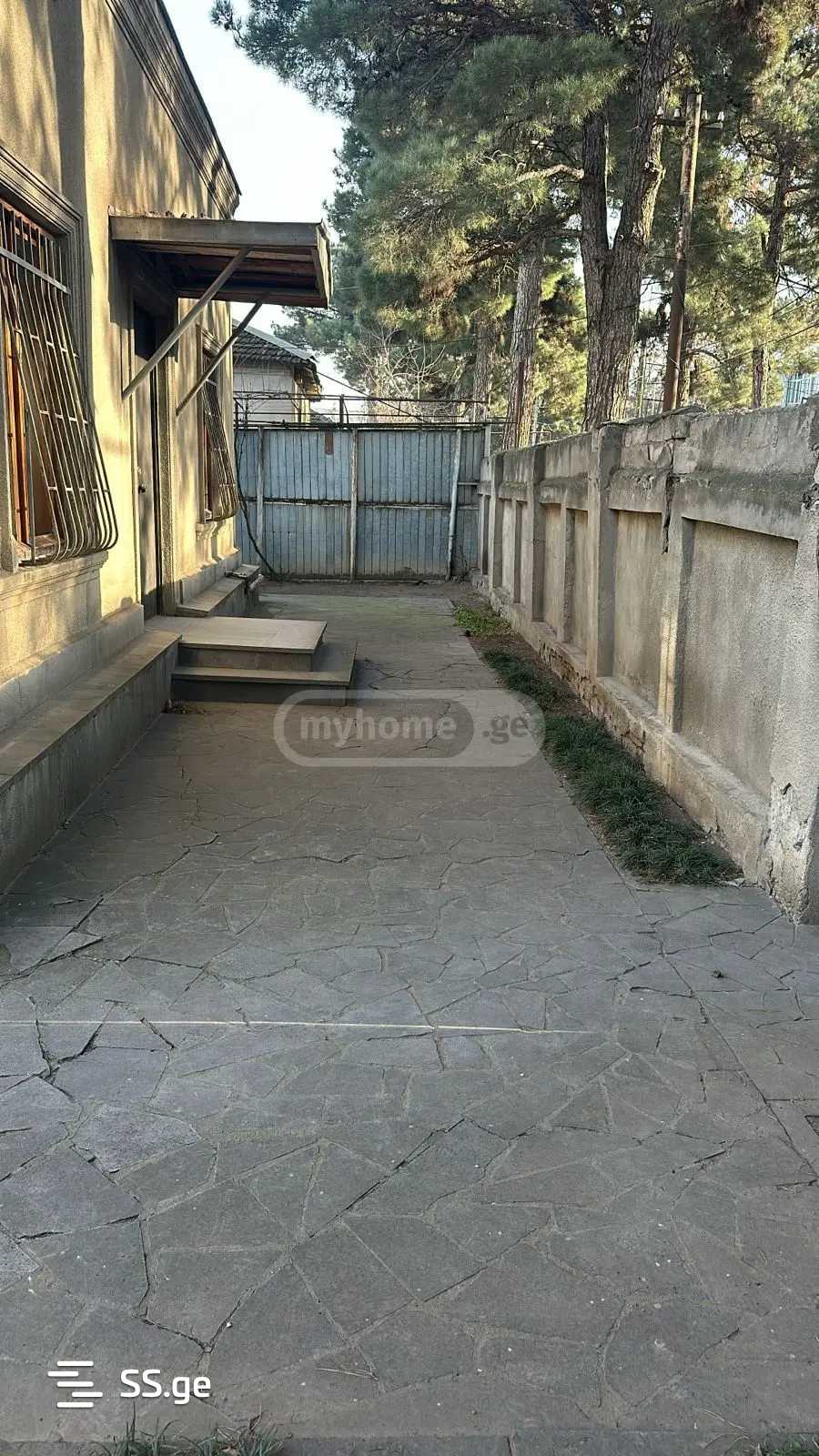 5 Room Private House For Sale view 6