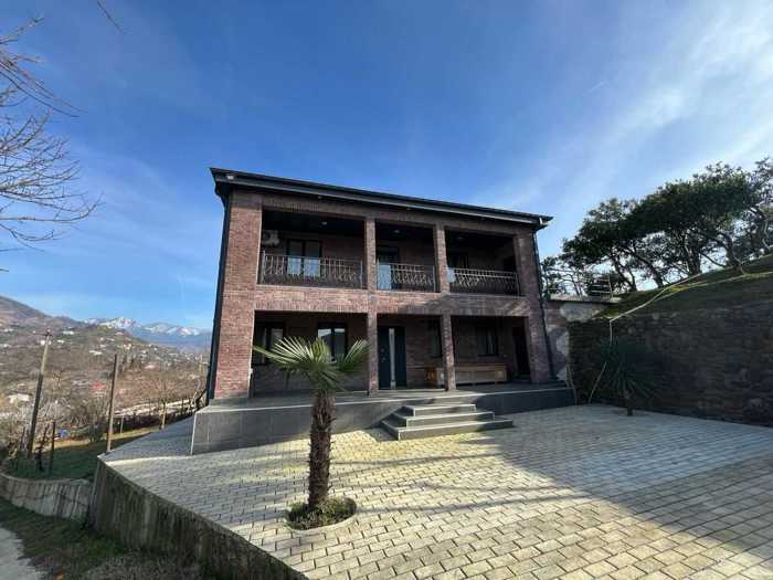 5 room Private House For Sale. Chaqvi