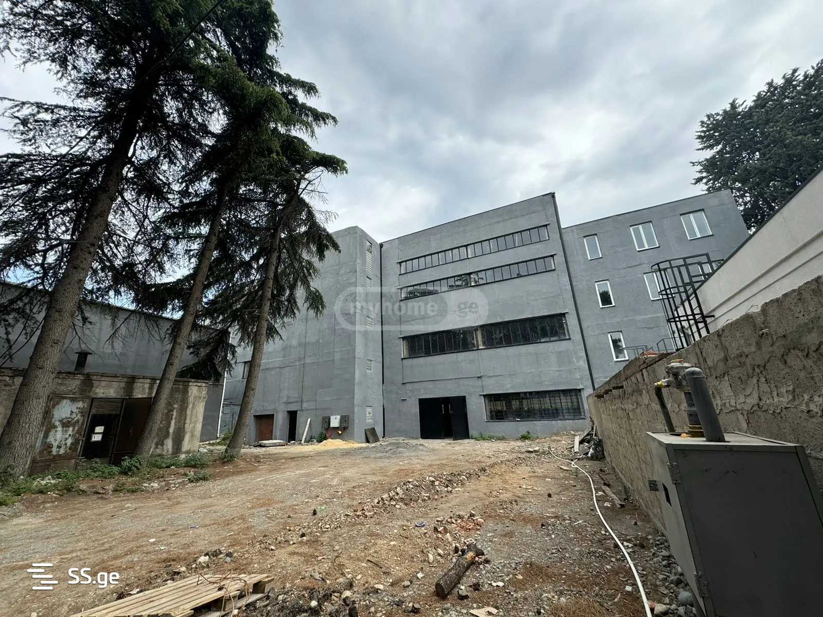 Store-Industrial Property For Sale. Samgori, 3 of 4