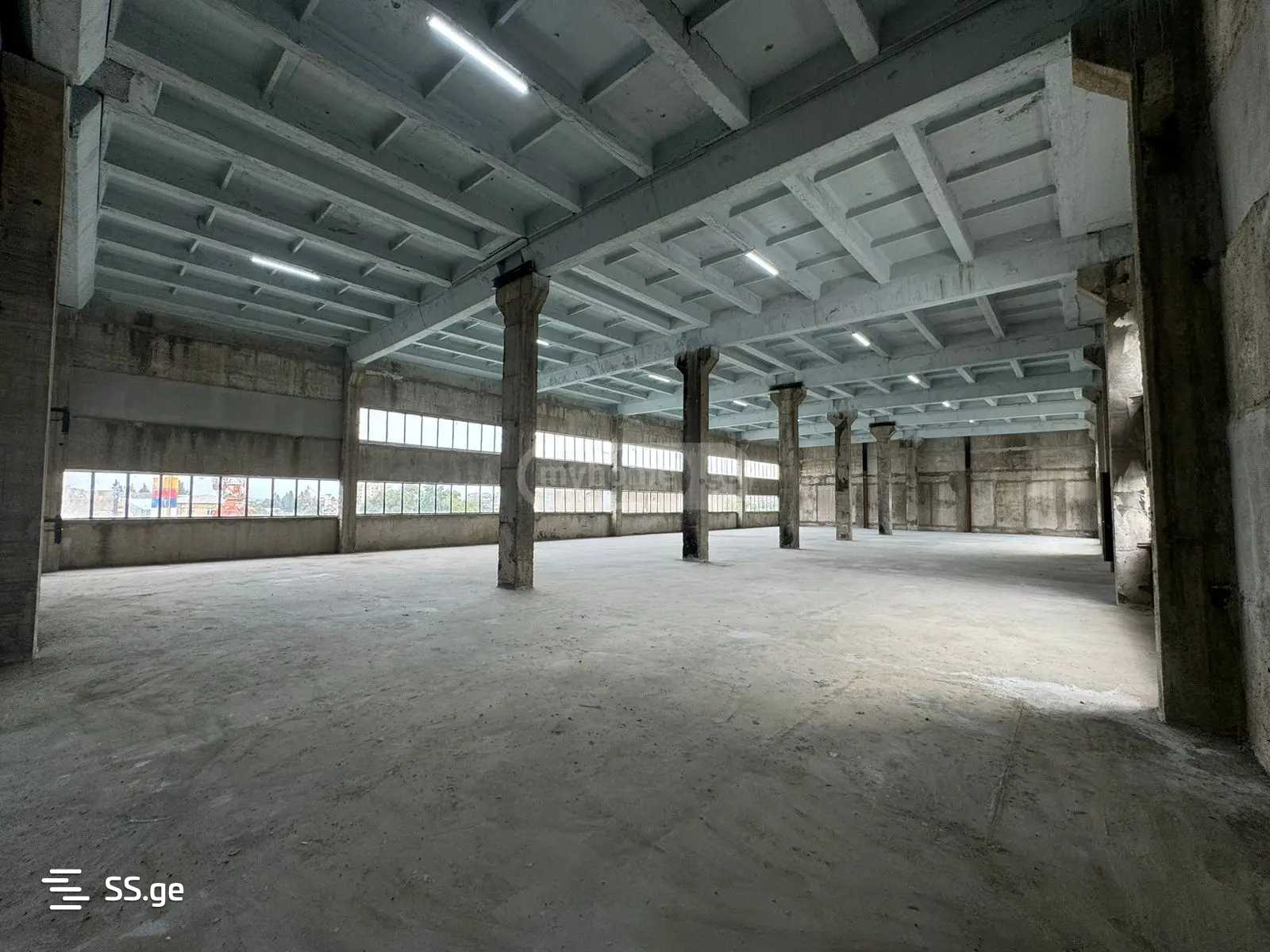 Store-Industrial Property For Sale. Samgori, 4 of 4