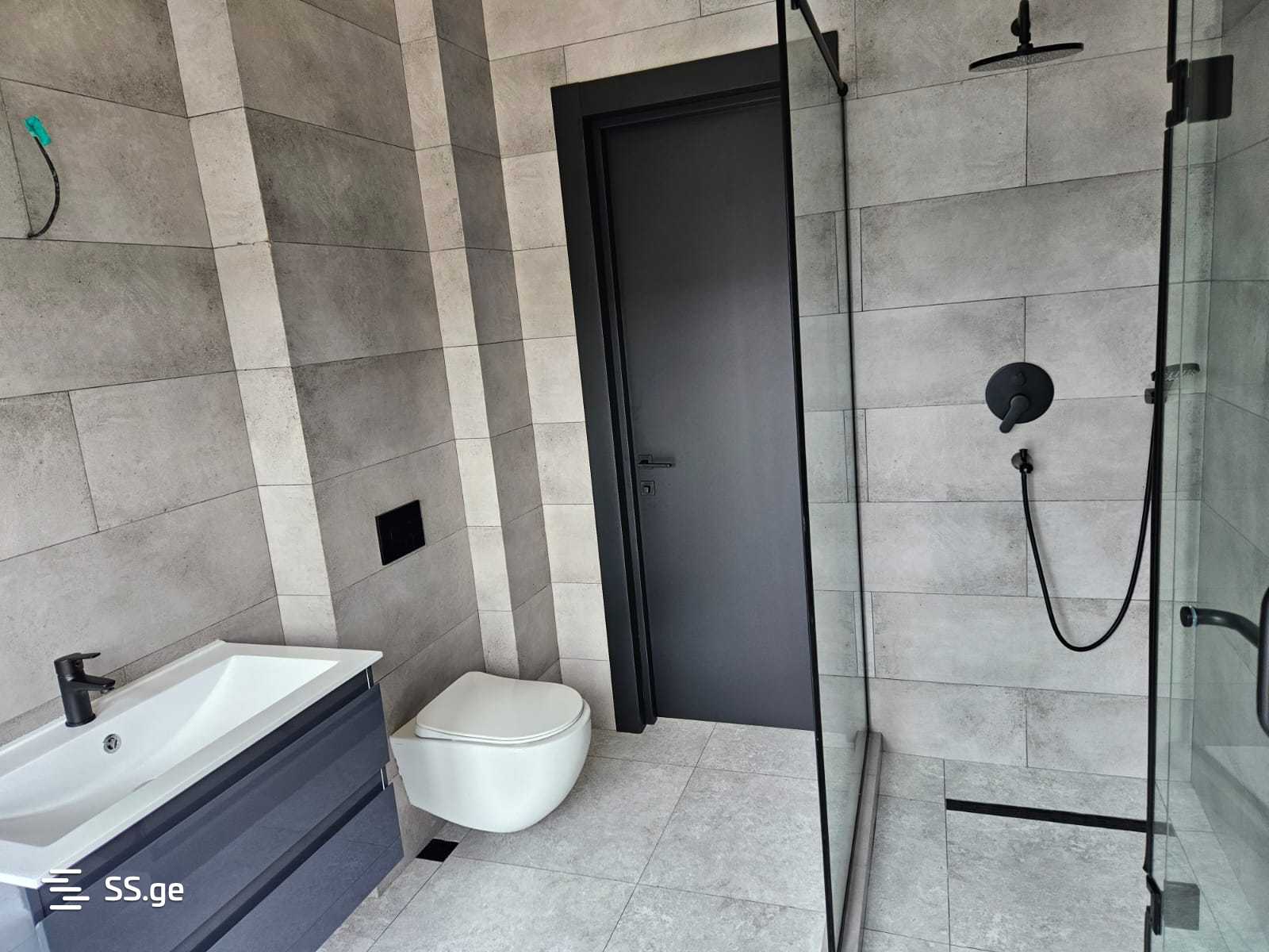 Продажа 4-комната Квартира view 4