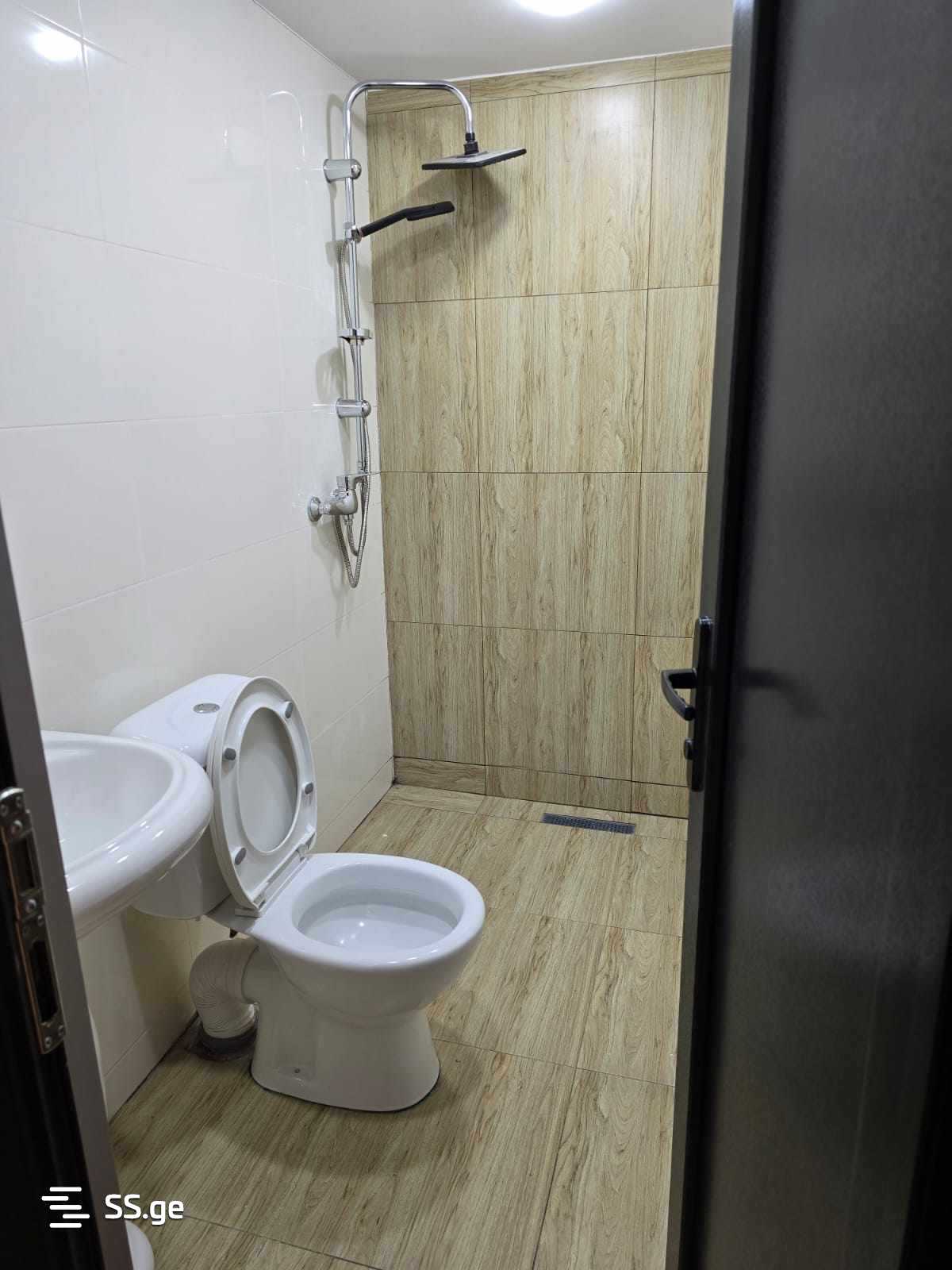 Hotel For Rent. Didube view 9