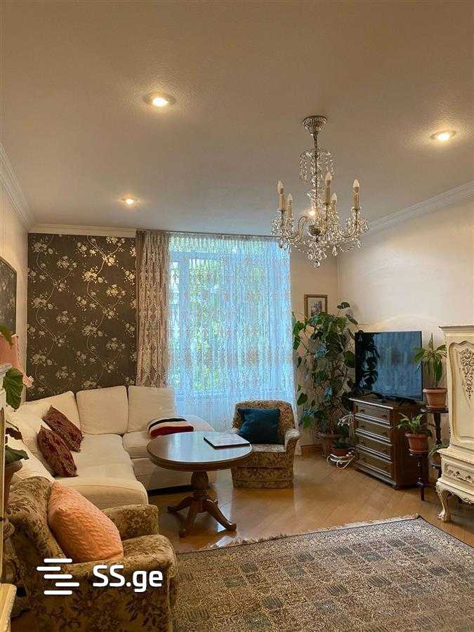 4 room Flat For Rent. Mtatsminda - Bild 6