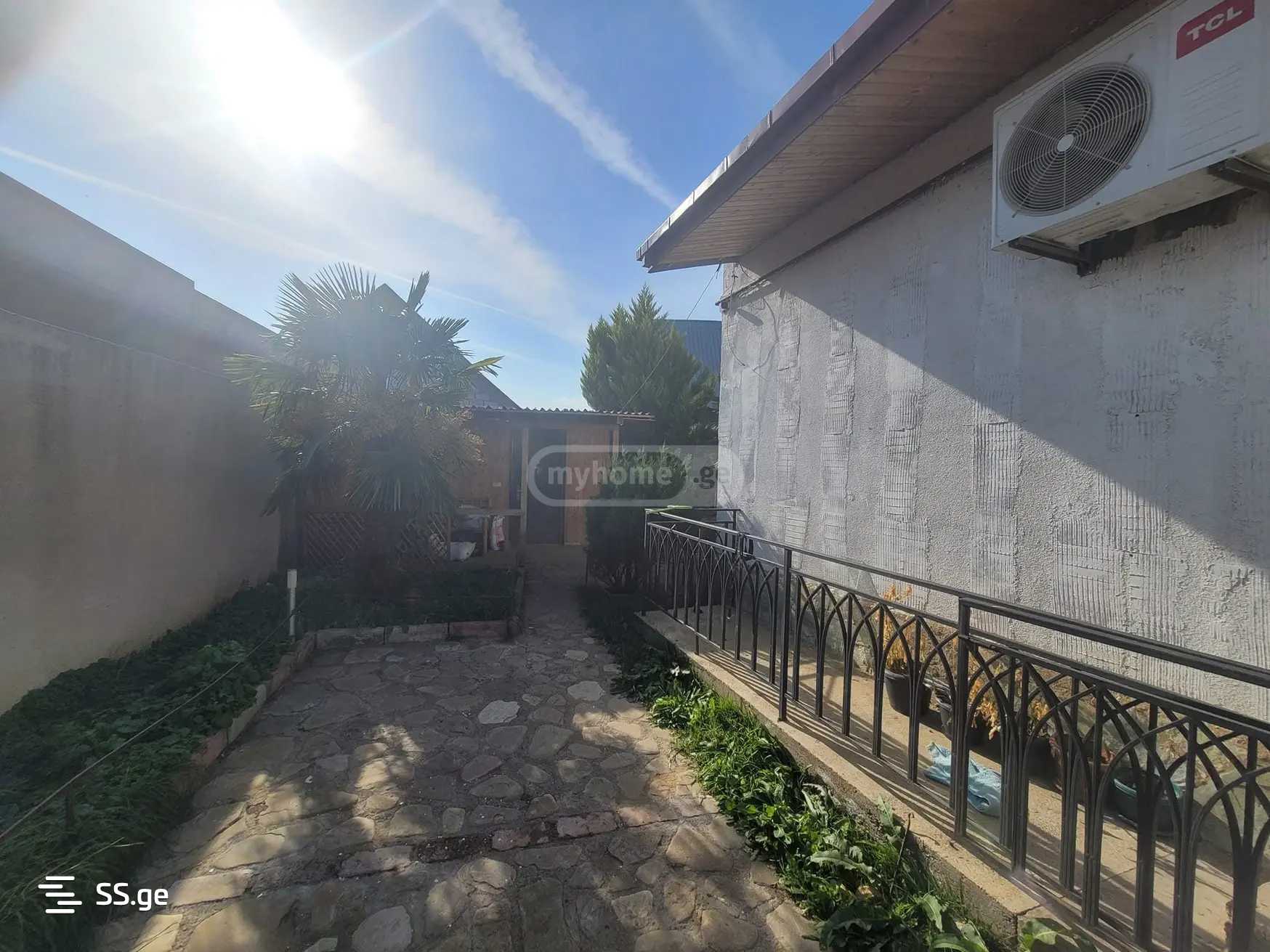 3 Room Private House For Rent. Ivertubani, 7 of 12