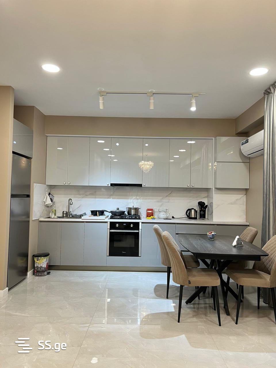 3 Room Flat For Rent. Isani, 1 of 4
