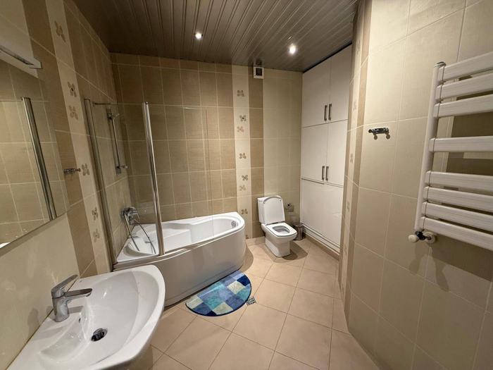 https://static.ss.ge/20250223/3_81e60731-0dbd-4cc9-8e6e-1a215bed22f6_Thumb.jpg