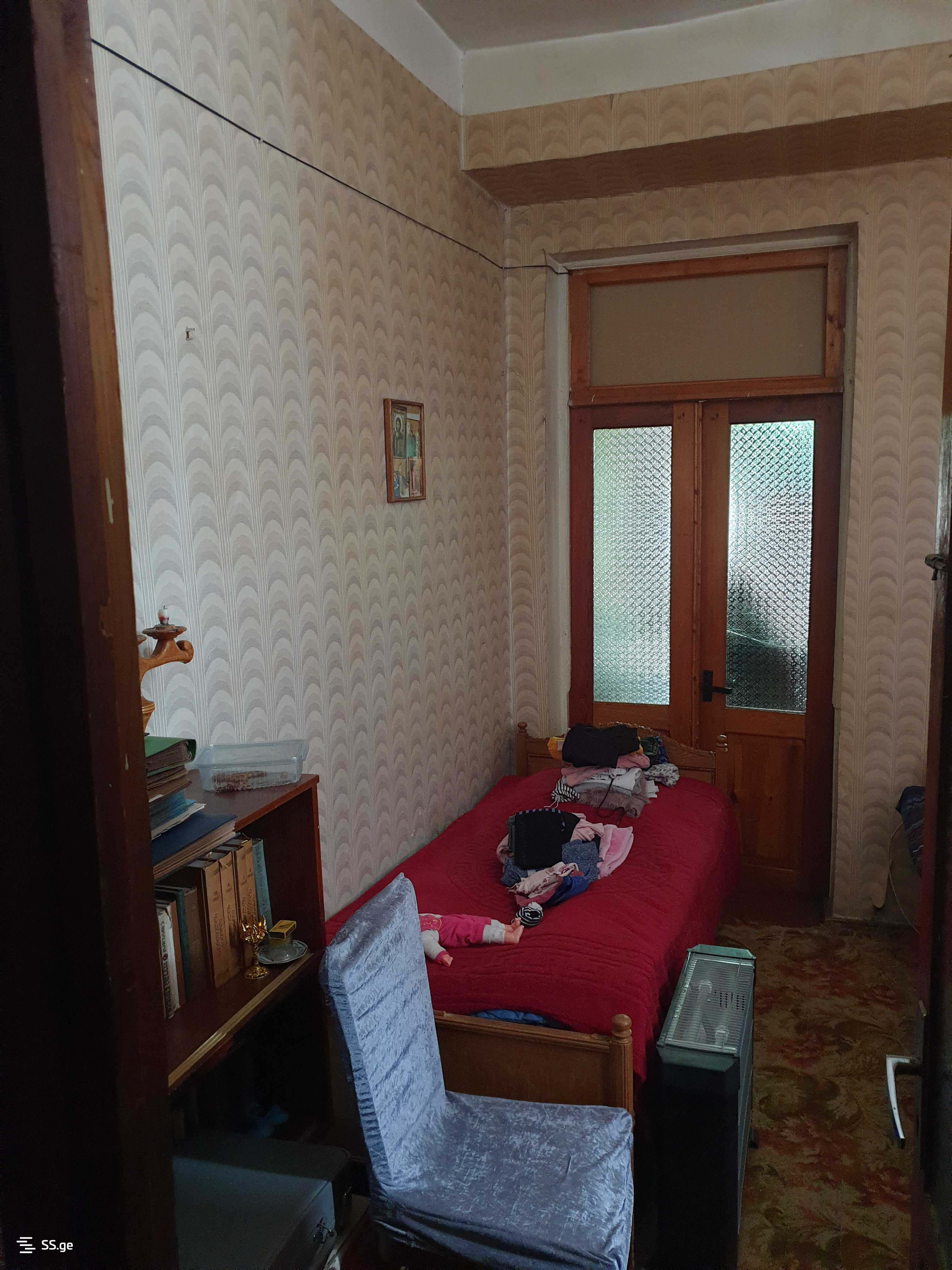 Продажа 4-комната Квартира view 7