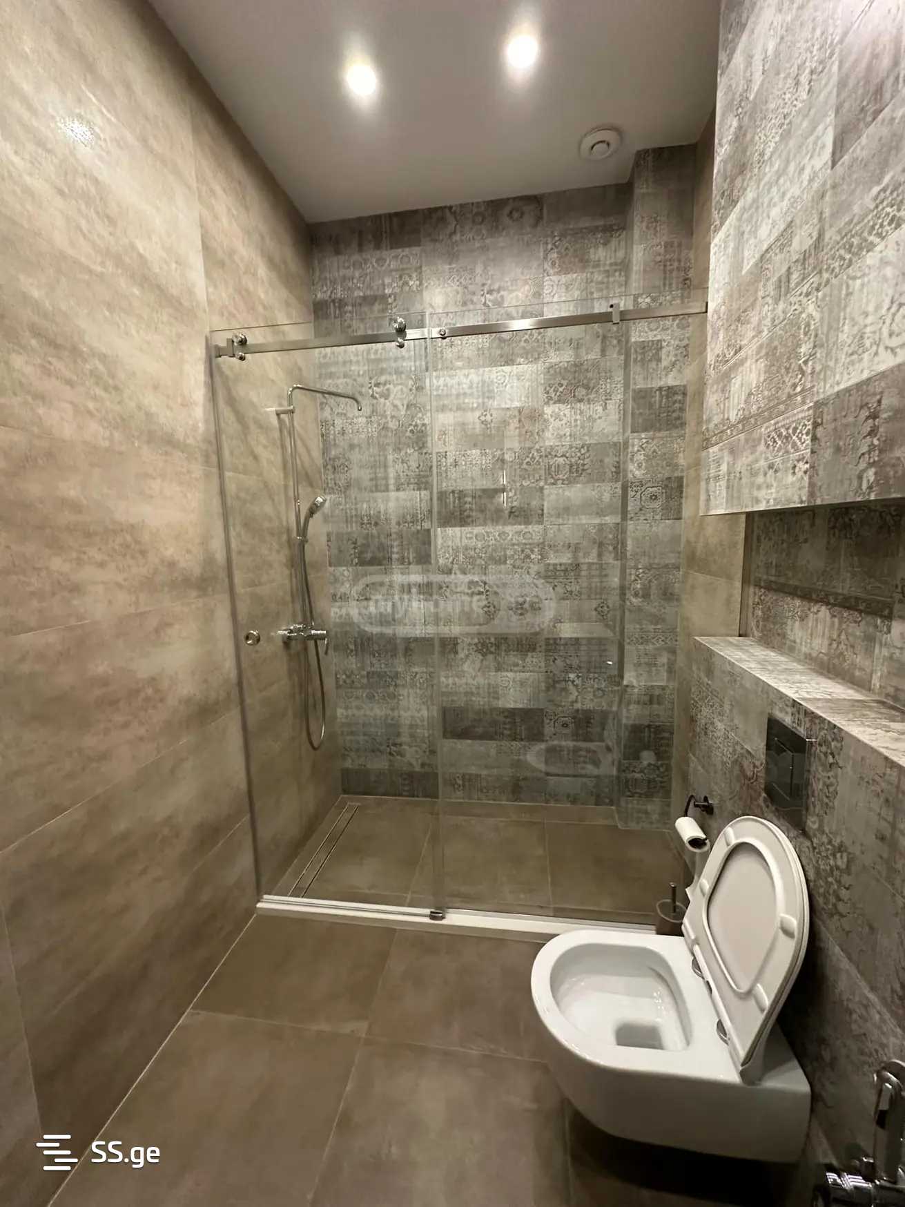 6 Room Private House For Rent. Saguramo view 12