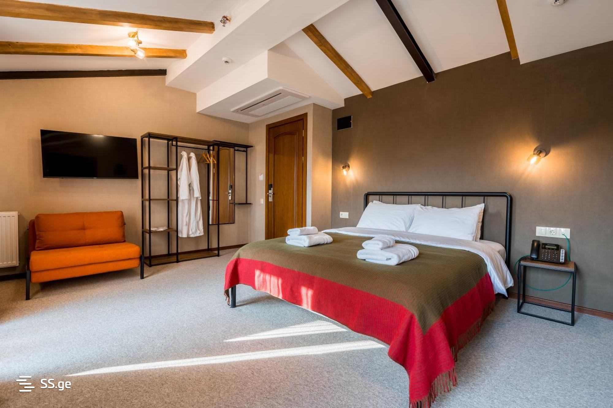 20 Room Hotel For Sale view 2