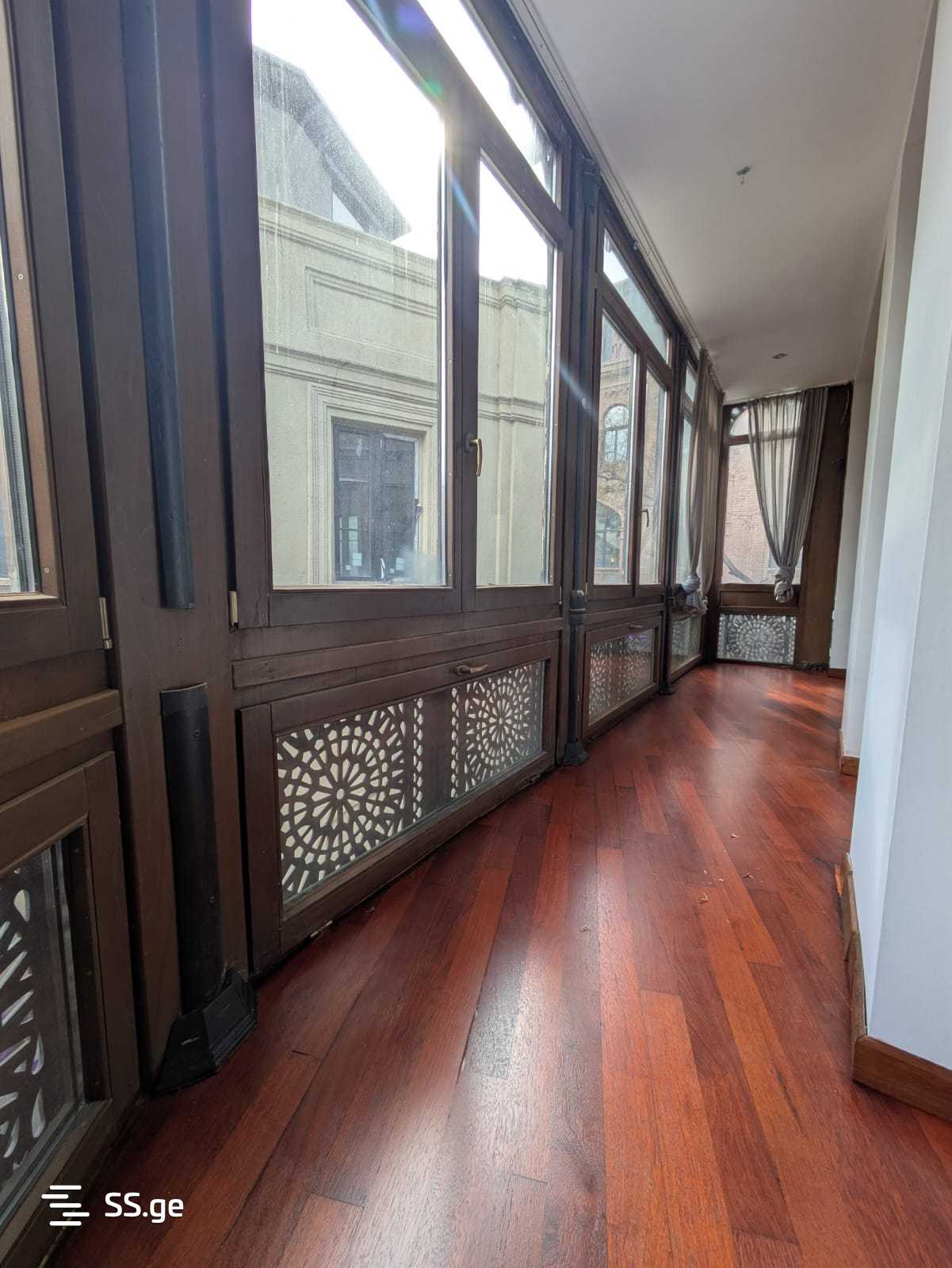 Commercial Space For Sale. Sololaki, 1 of 4