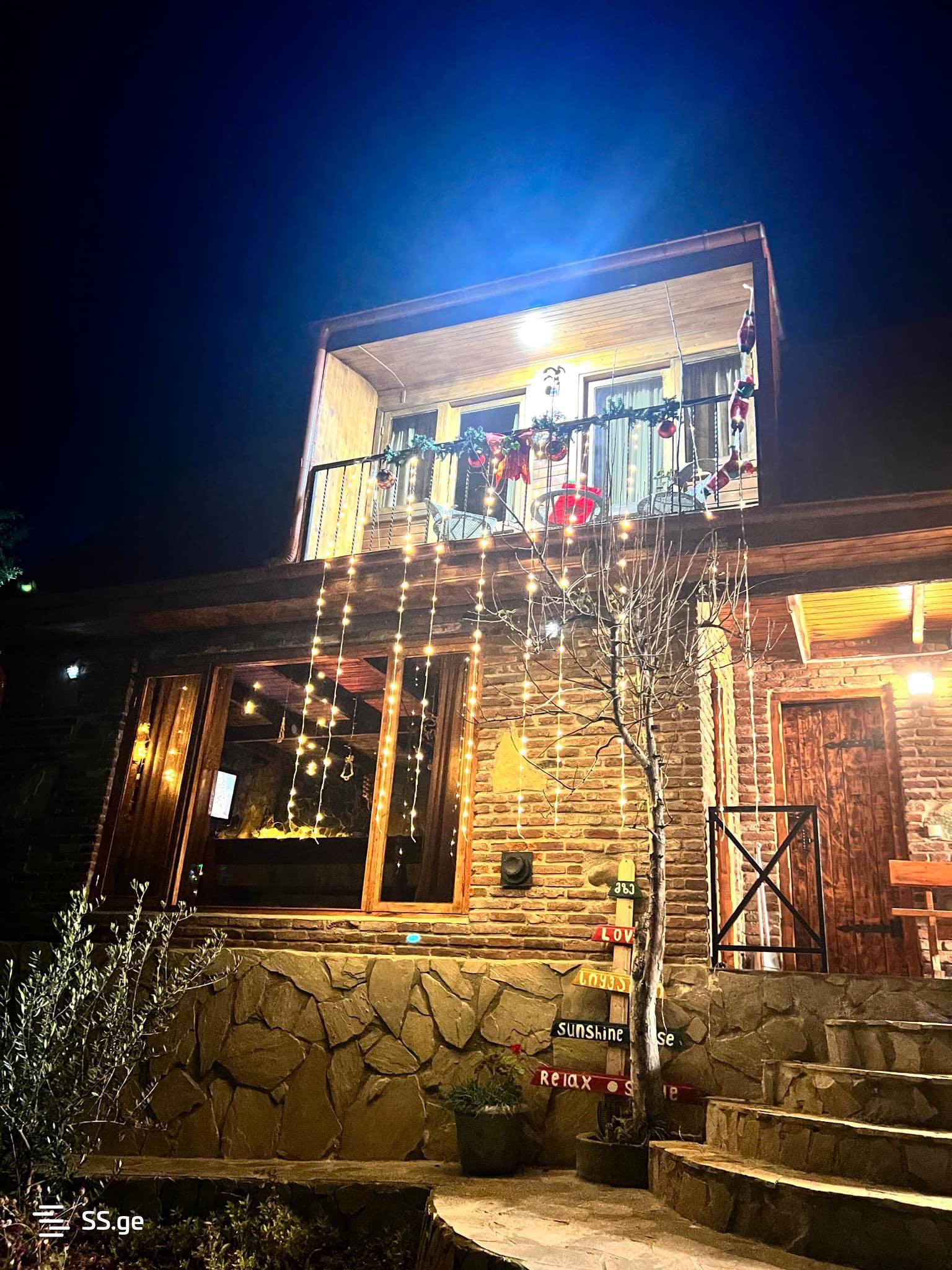 3 Room Summer Cottage Daily Rent. Kutaisi, 1 of 4