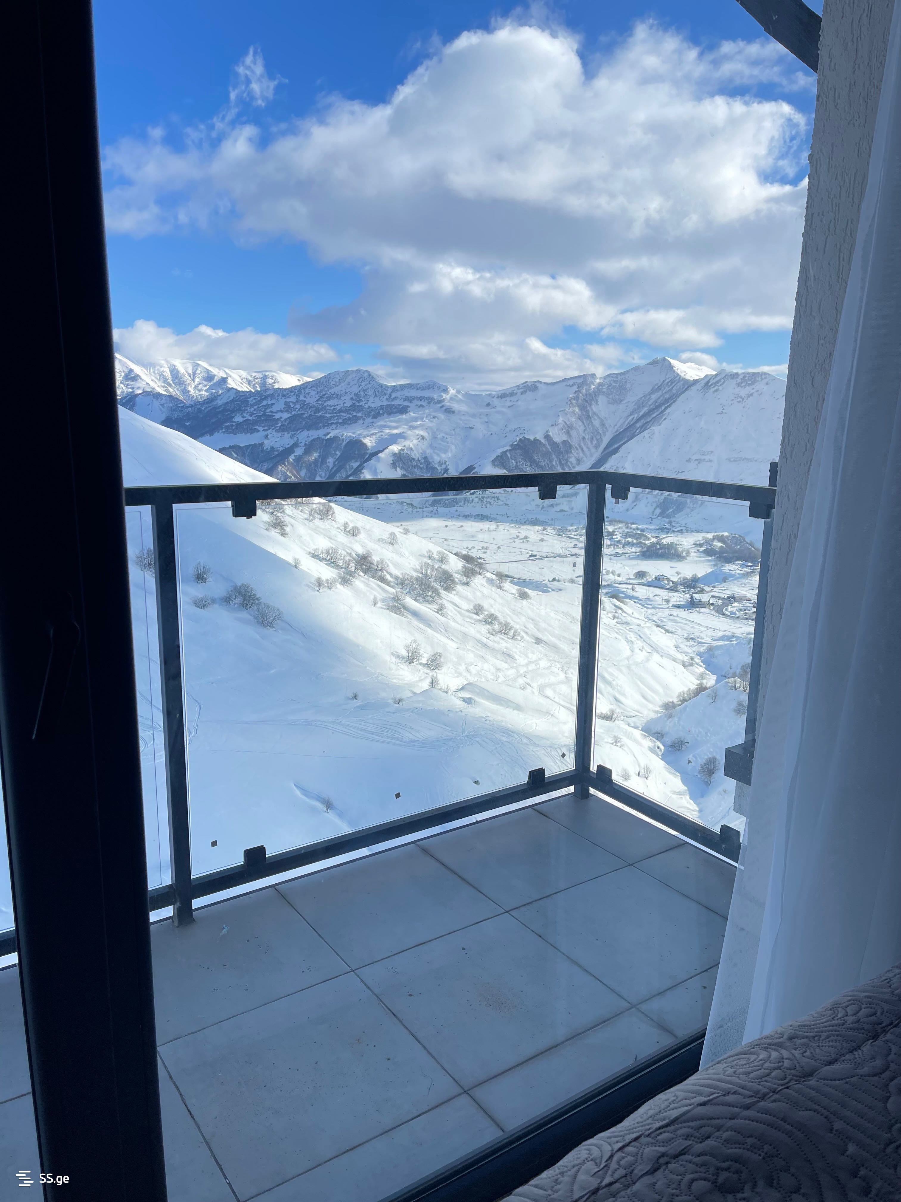 1 Room Flat Daily Rent. Gudauri view 11