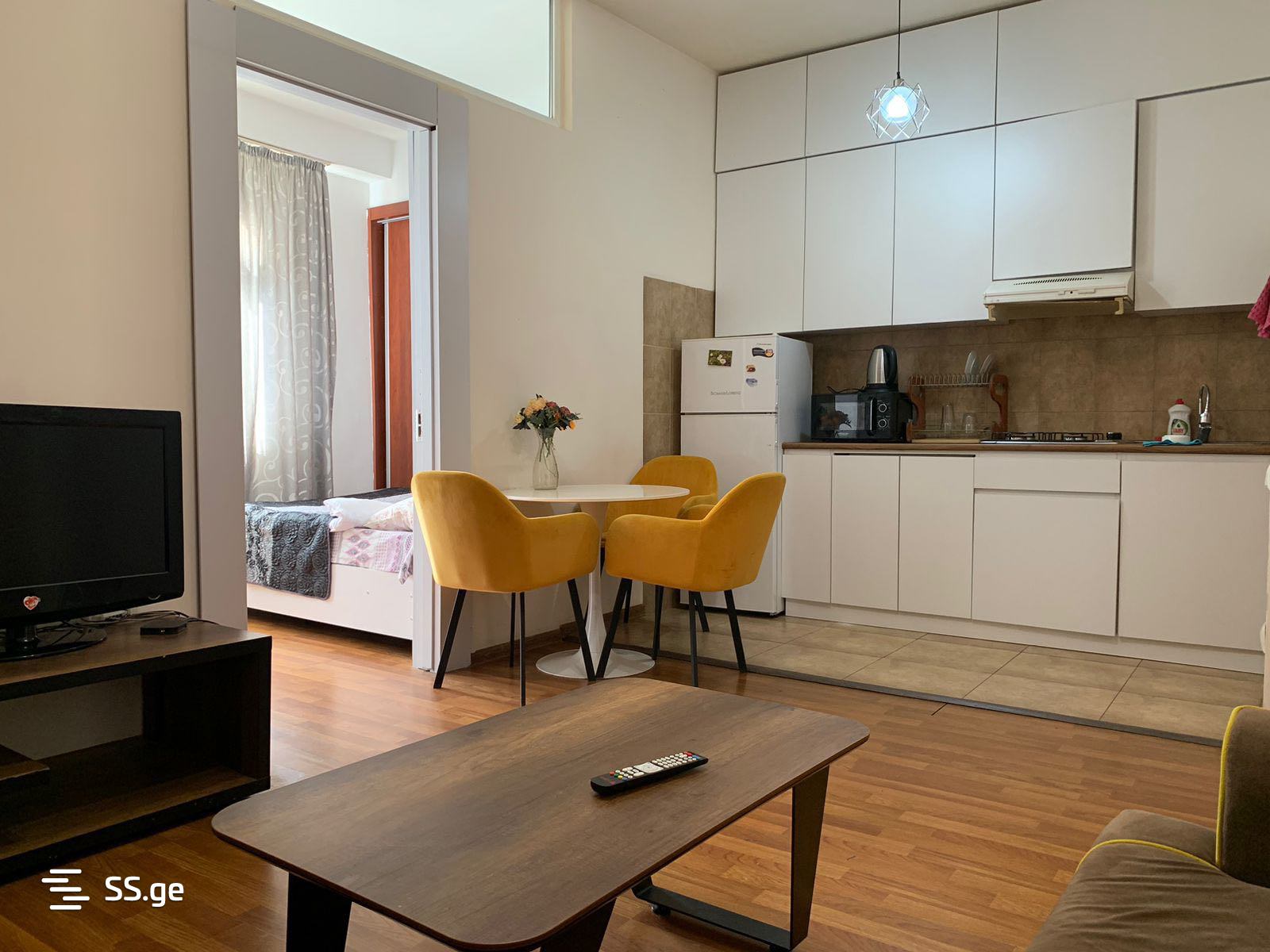 2 room Flat Daily rent. Saburtalo - Więcej