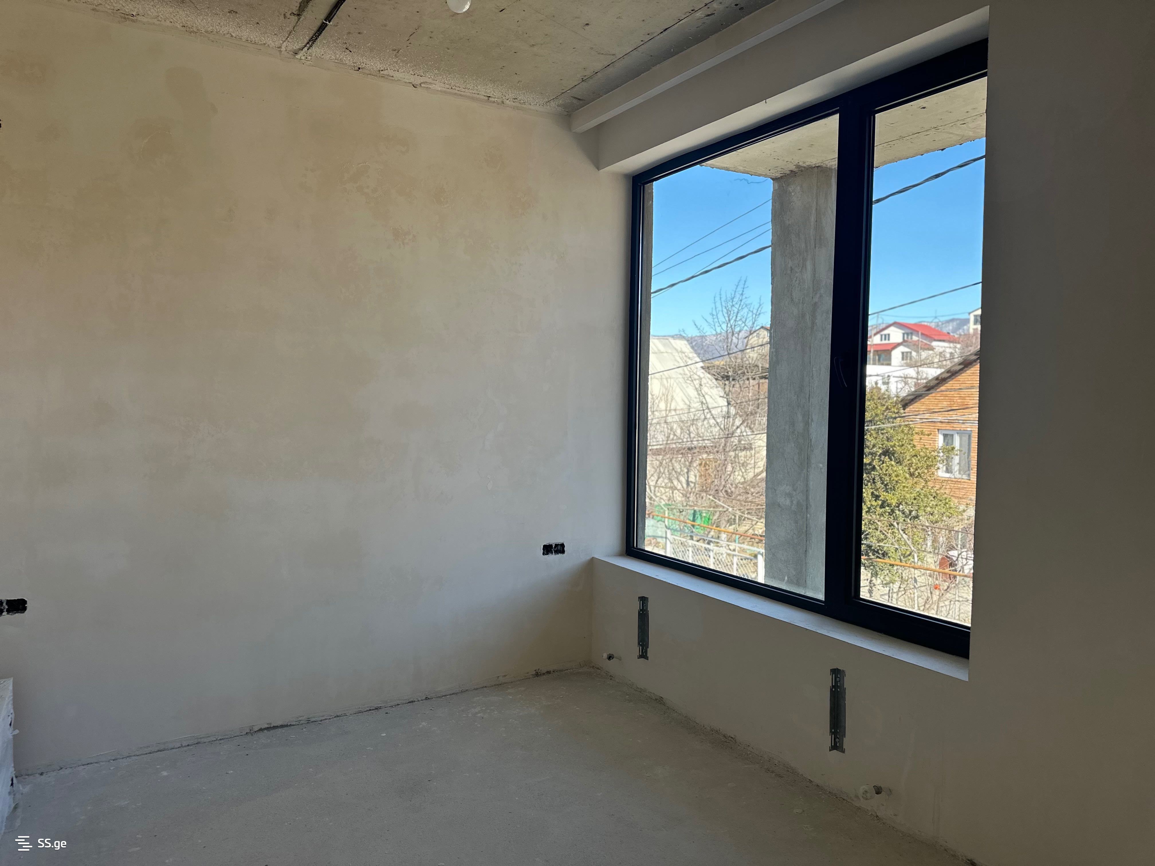 5 Room Private House For Sale view 12