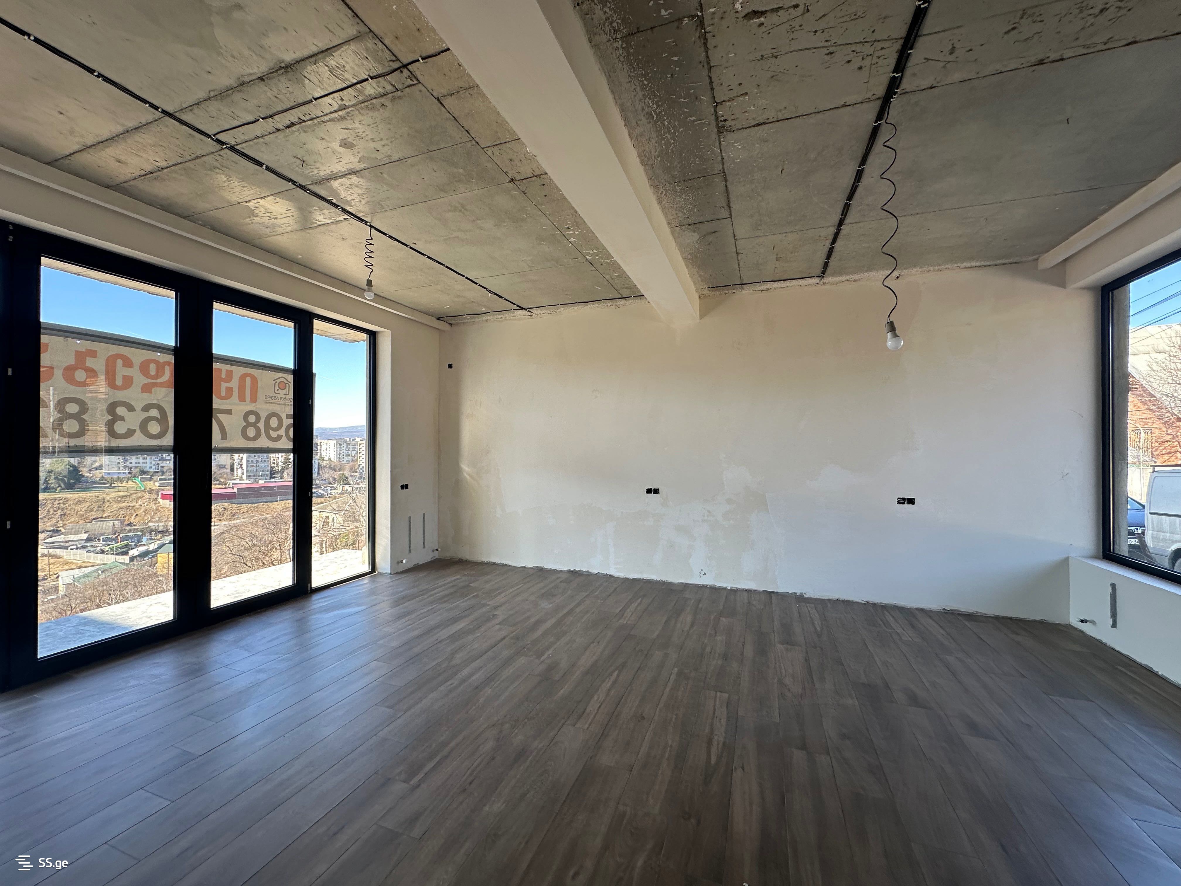 5 Room Private House For Sale view 9