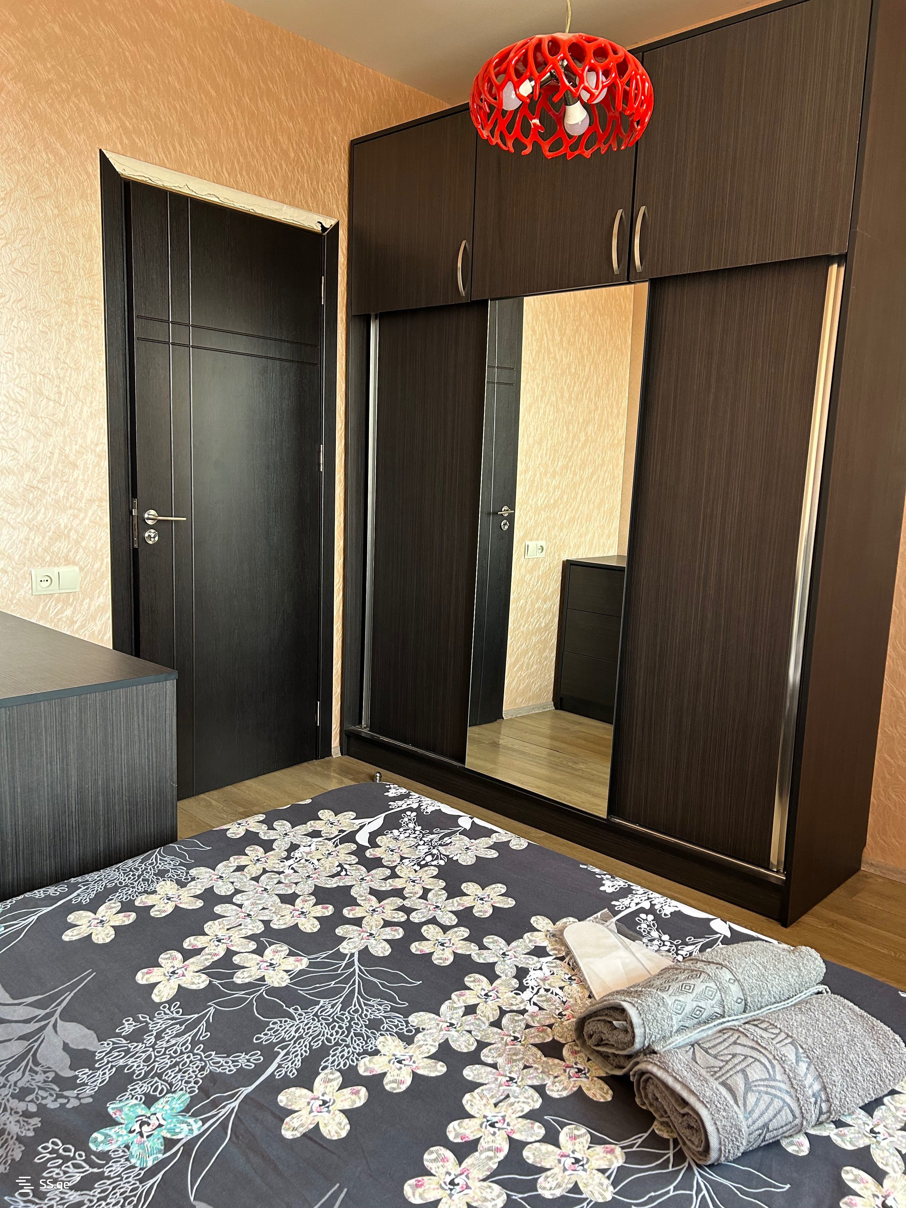 2 room Flat Daily rent. Didube - Widok 4