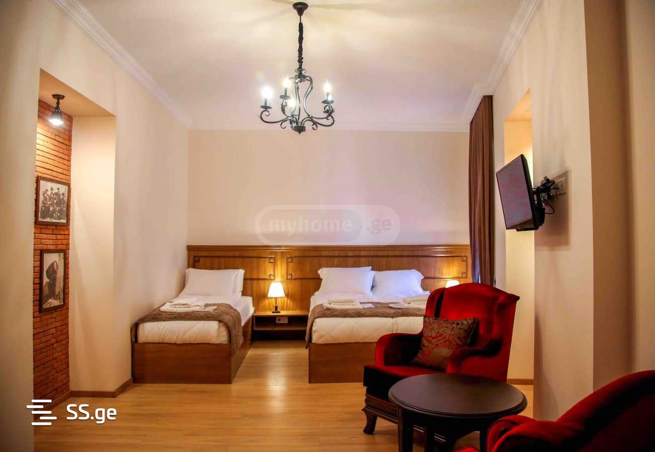 6 Room Hotel For Rent. Sololaki view 3