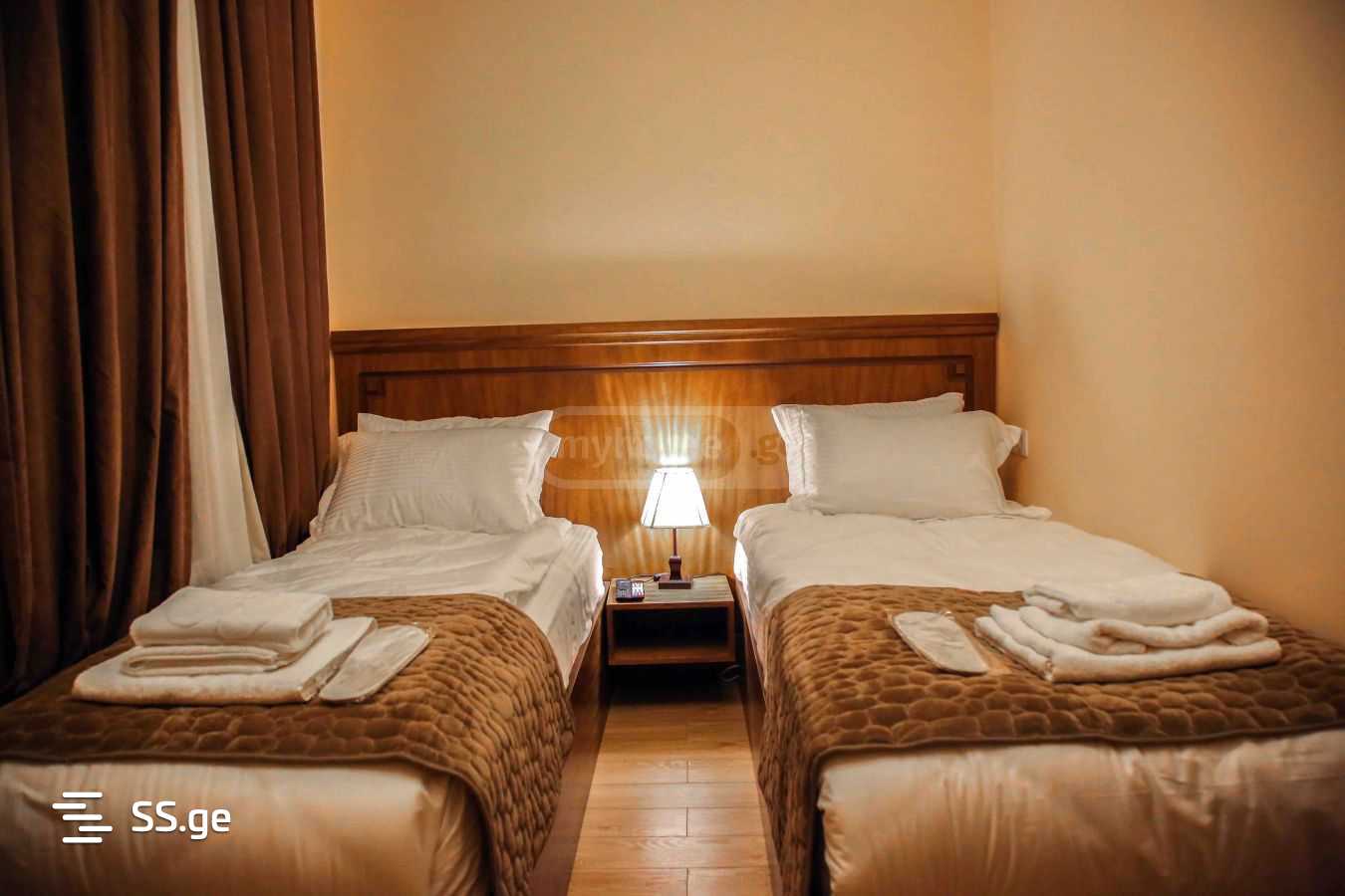 6 Room Hotel For Rent. Sololaki view 5