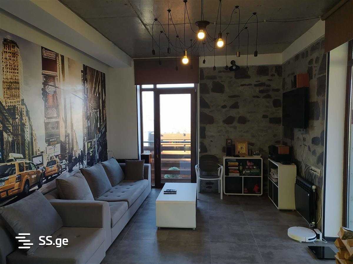 8 Room Summer Cottage For Rent. Saguramo view 4
