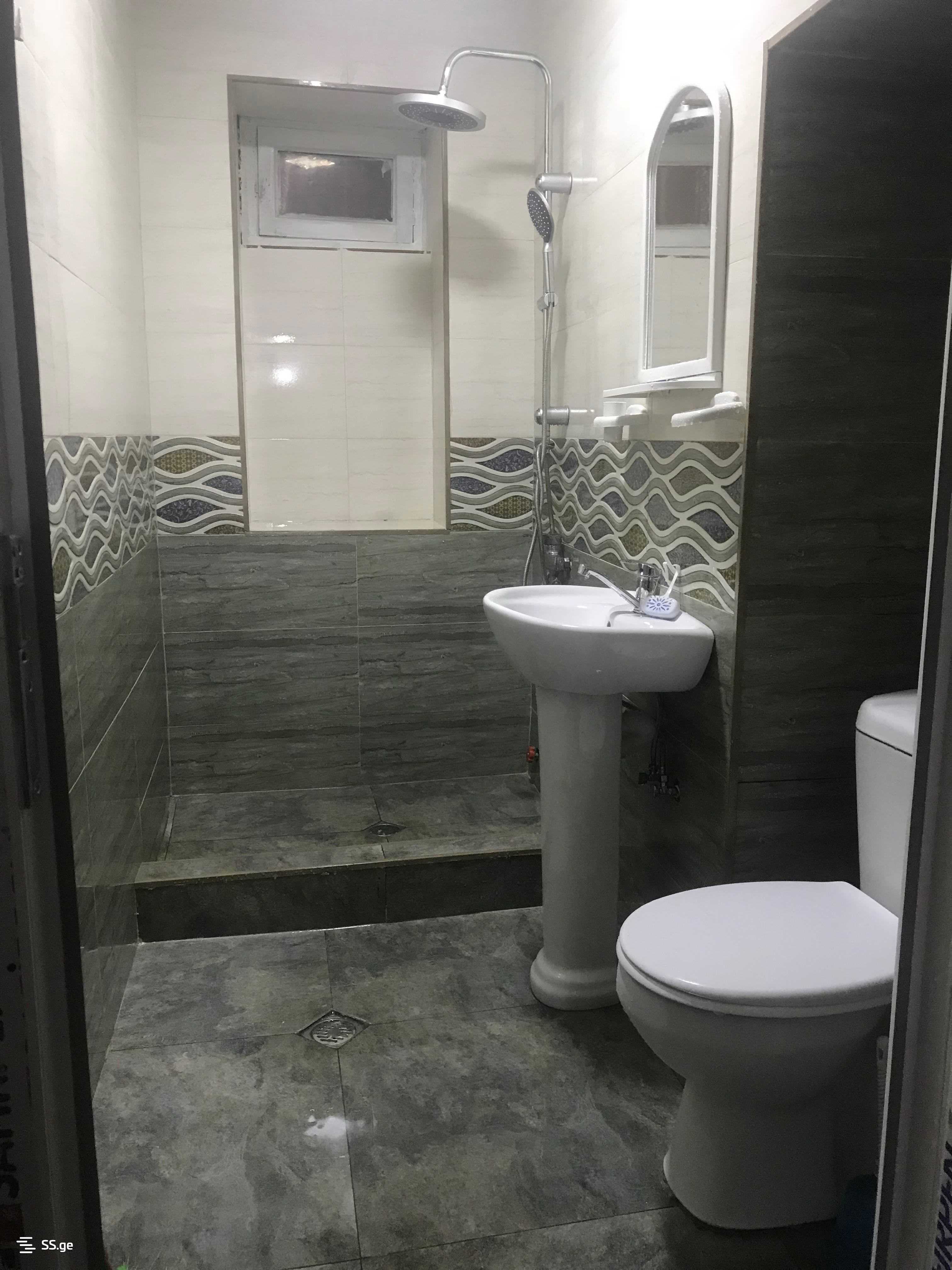6 Room Hotel For Rent. Sololaki, 4 of 12