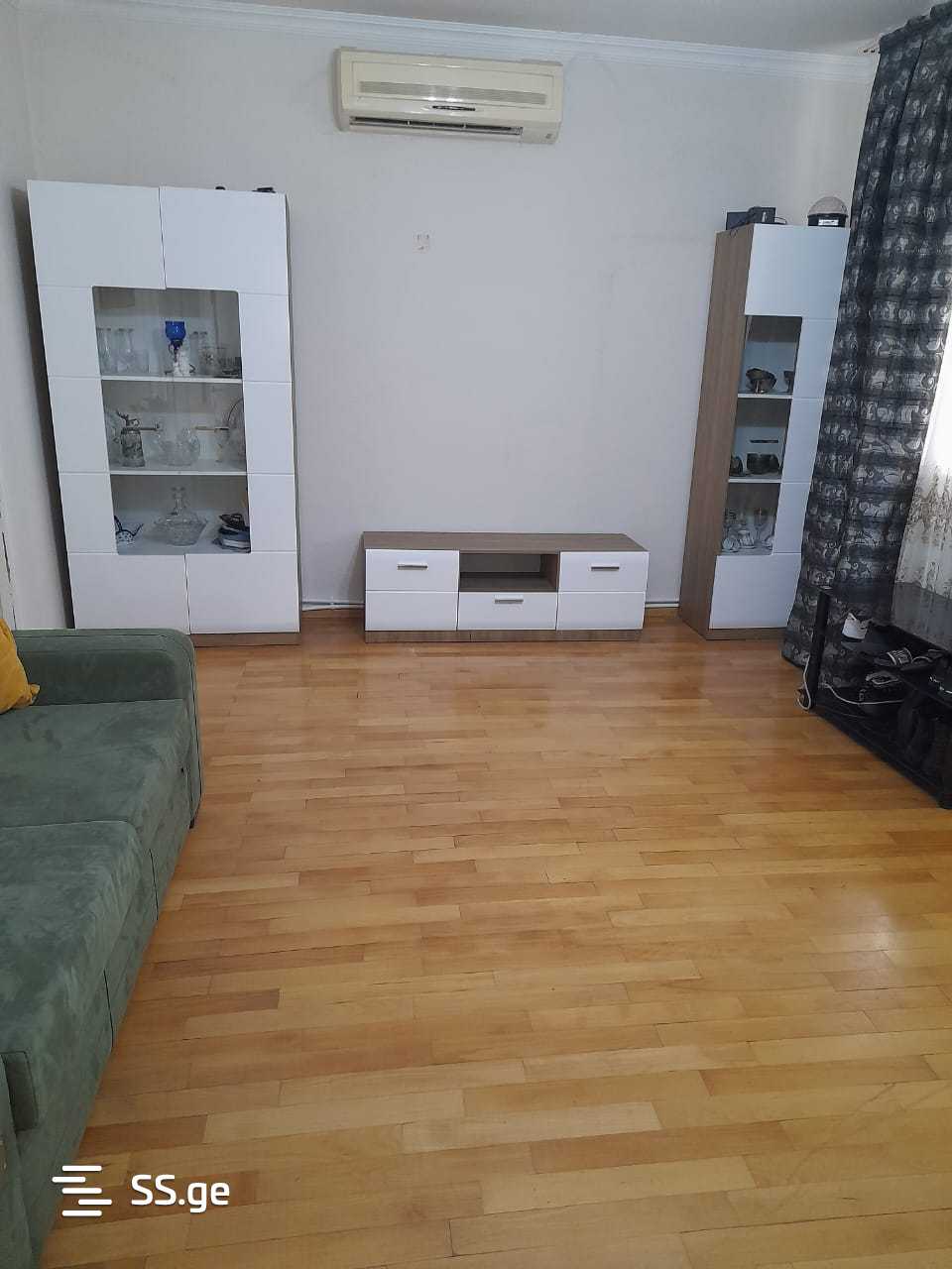5 Room Private House For Sale view 7