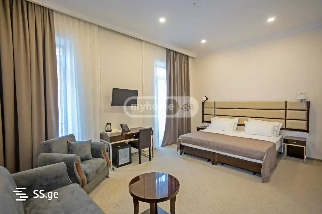 14 Room Hotel For Rent. Vake, 1 of 10