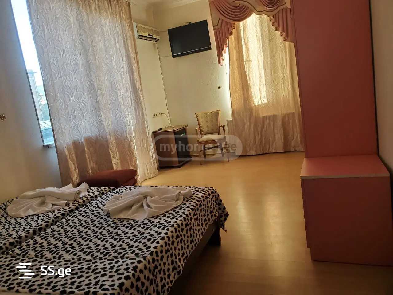 15 Room Hotel For Rent. Isani, 7 of 12