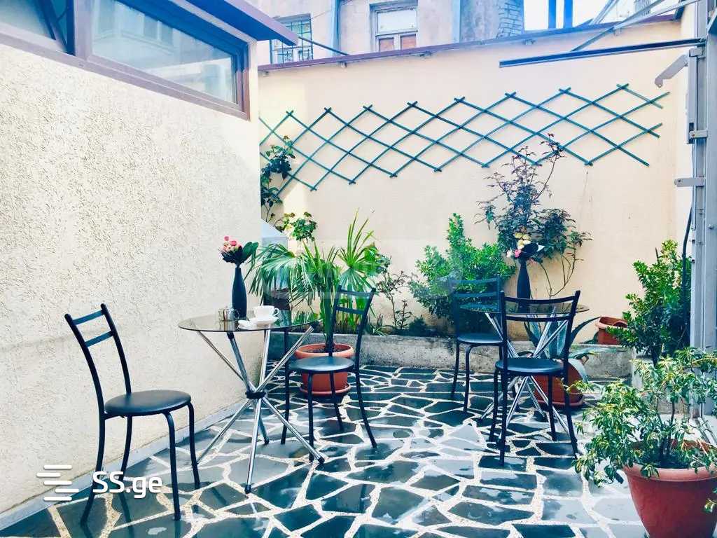 10 Room Hotel For Rent. Sololaki, 5 of 12
