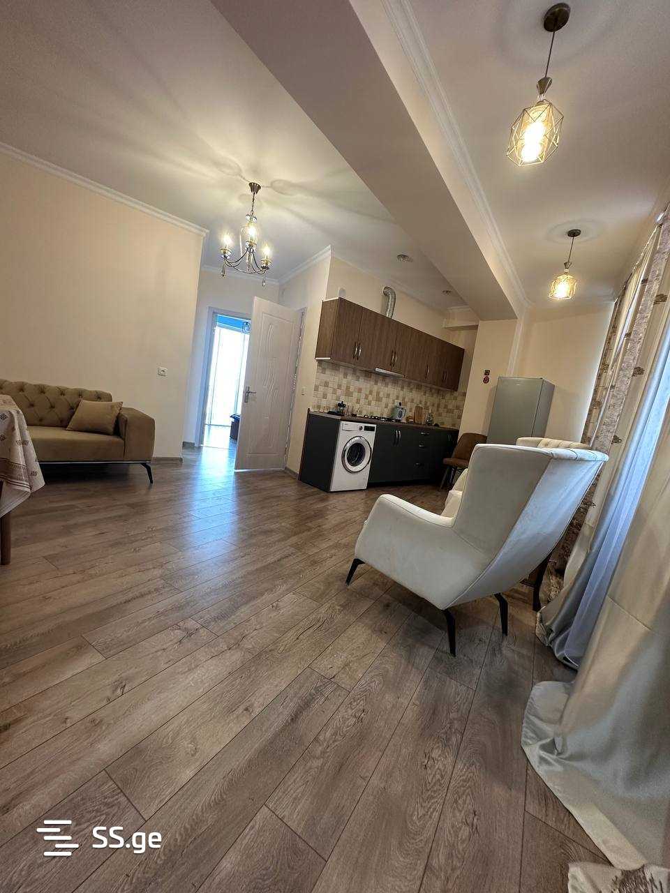 3 Room Flat For Sale view 5