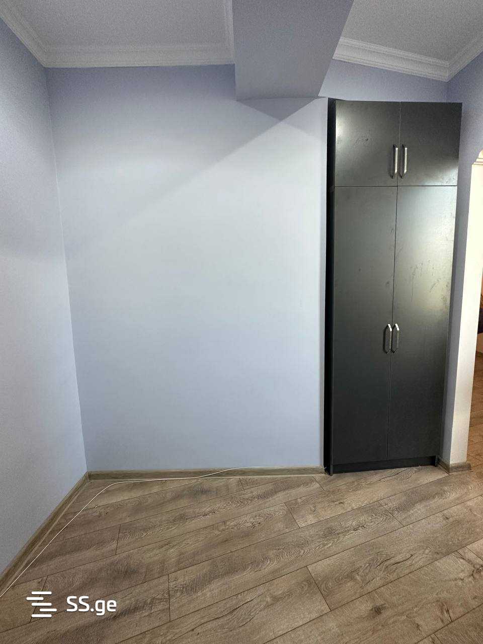 3 Room Flat For Sale view 6