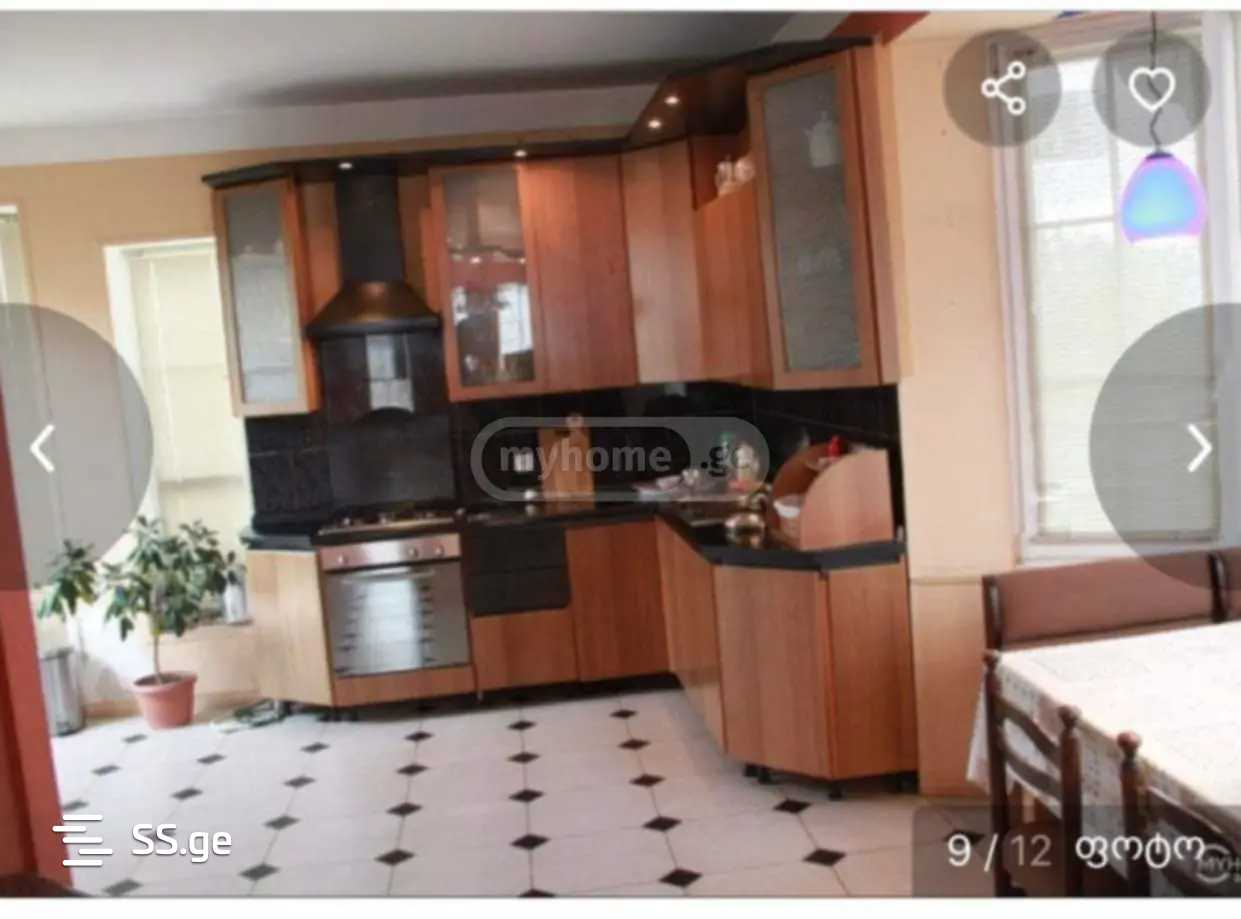 8 Room Summer Cottage For Sale view 5