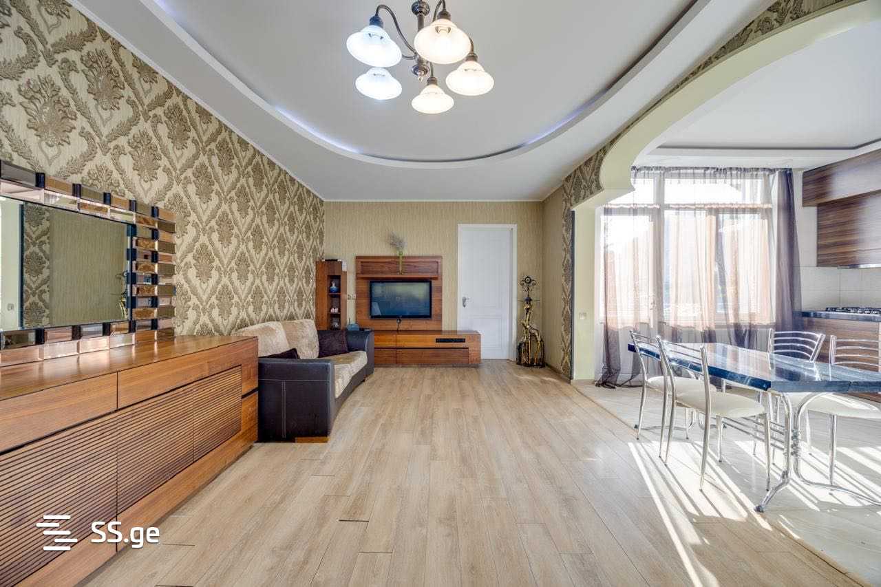 4 Room Flat Daily Rent. Chugureti, 2 of 8