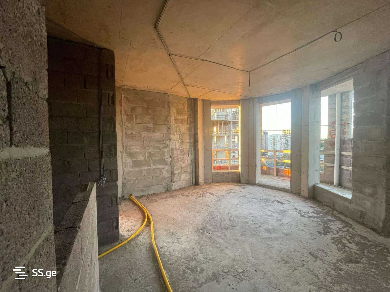 3 Room Flat For Sale view 5