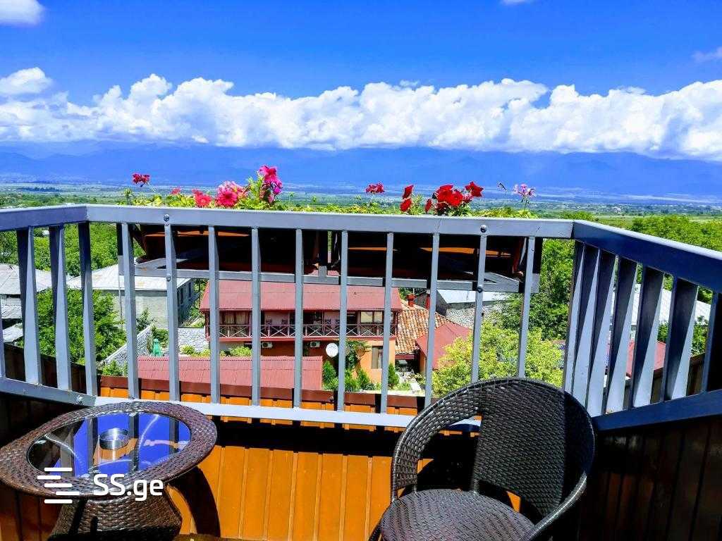 10 Room Hotel For Sale view 11