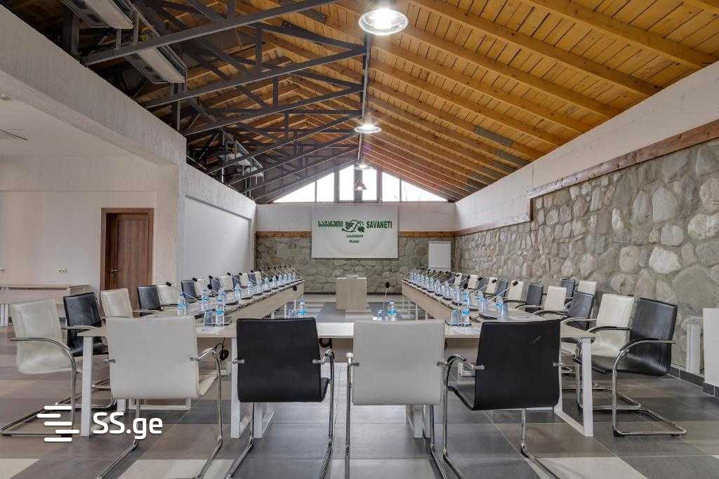10 Room Hotel For Sale view 8