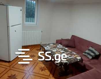 6 Room Summer Cottage Daily Rent. Vake view 8