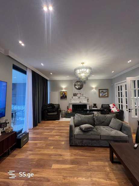 8 room Private House For Sale. Tabakhmela