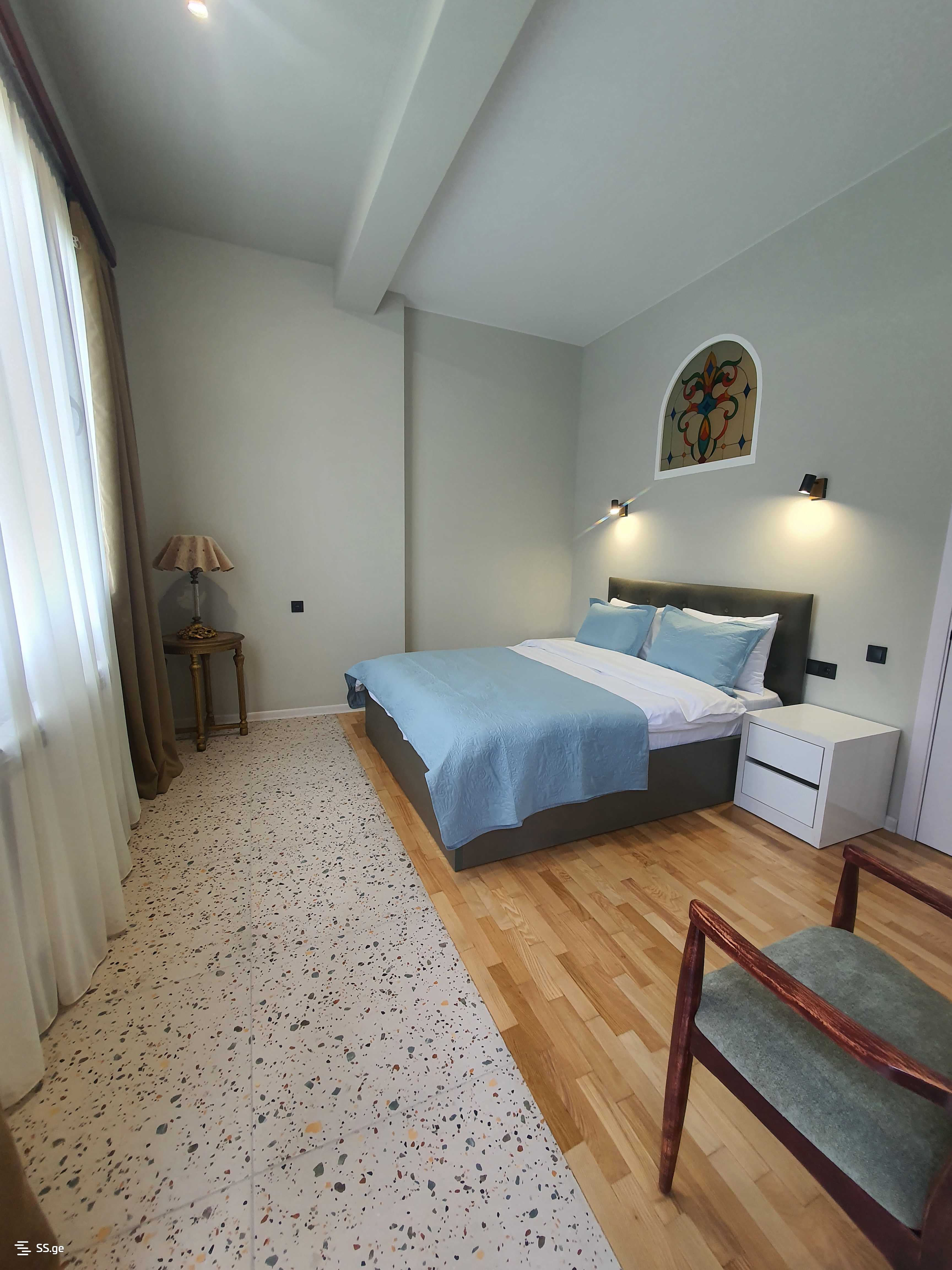 3 Room Flat Daily Rent. Mtatsminda view 4
