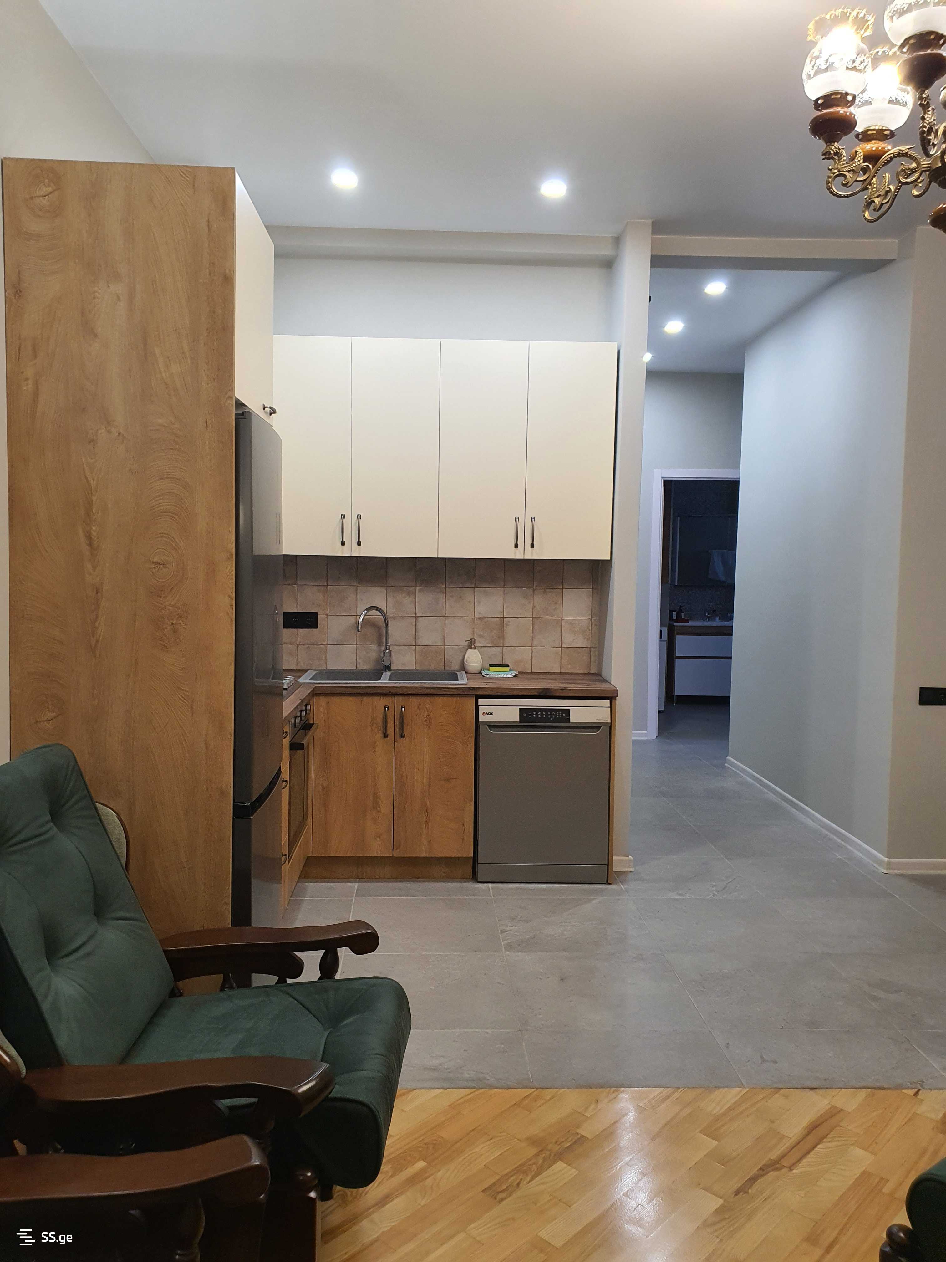 3 Room Flat Daily Rent. Mtatsminda view 8